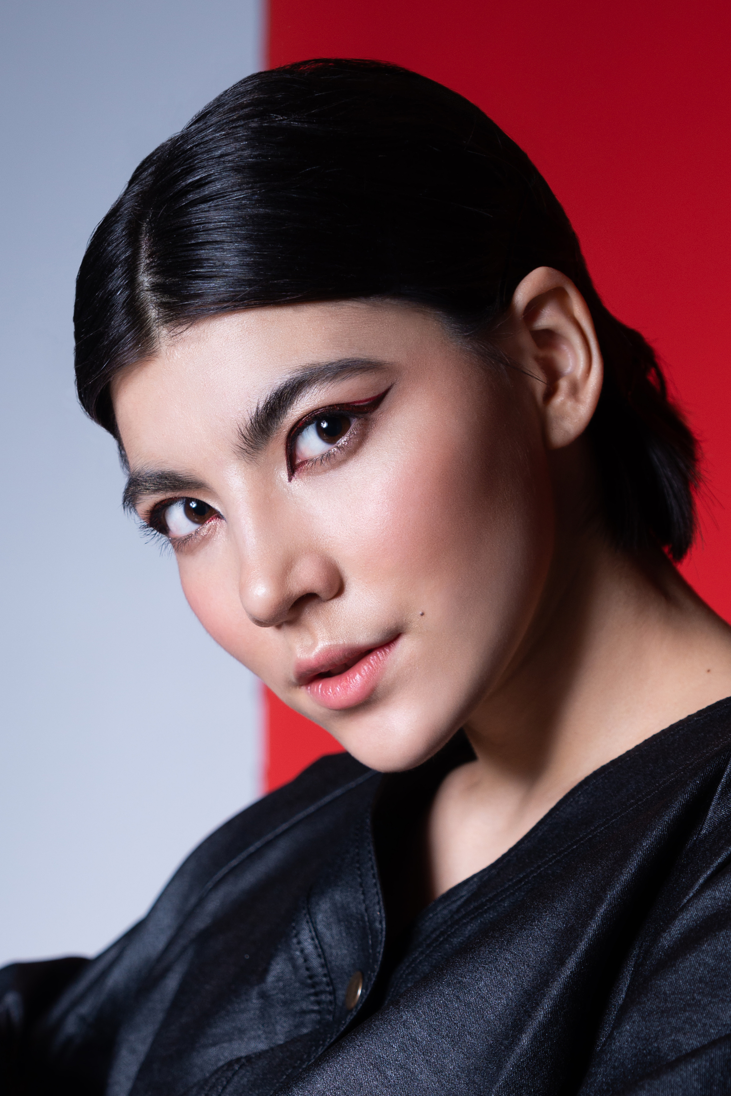 Red black white. Фотограф Любовь Белявцева