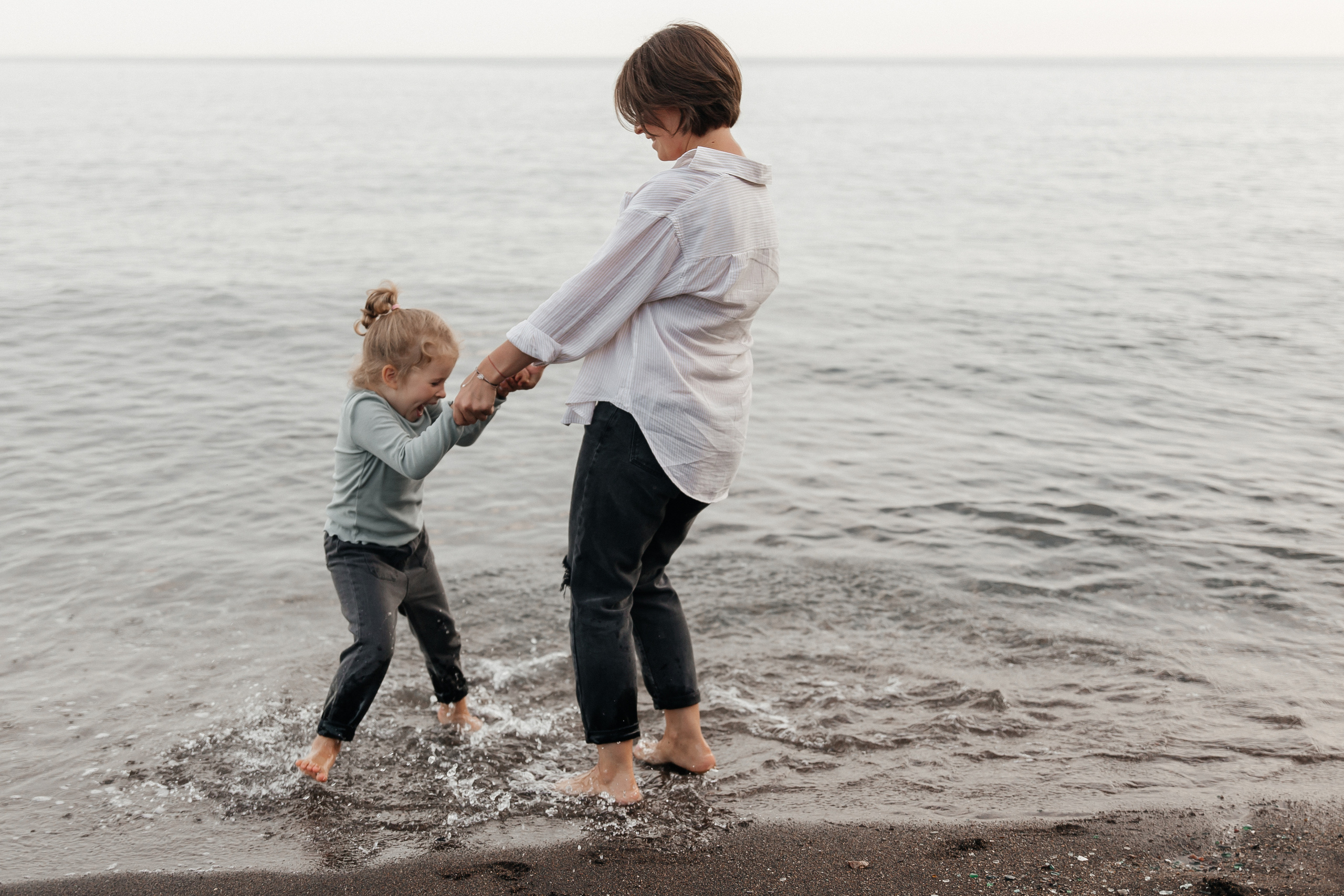 Настя и Софа. Главная