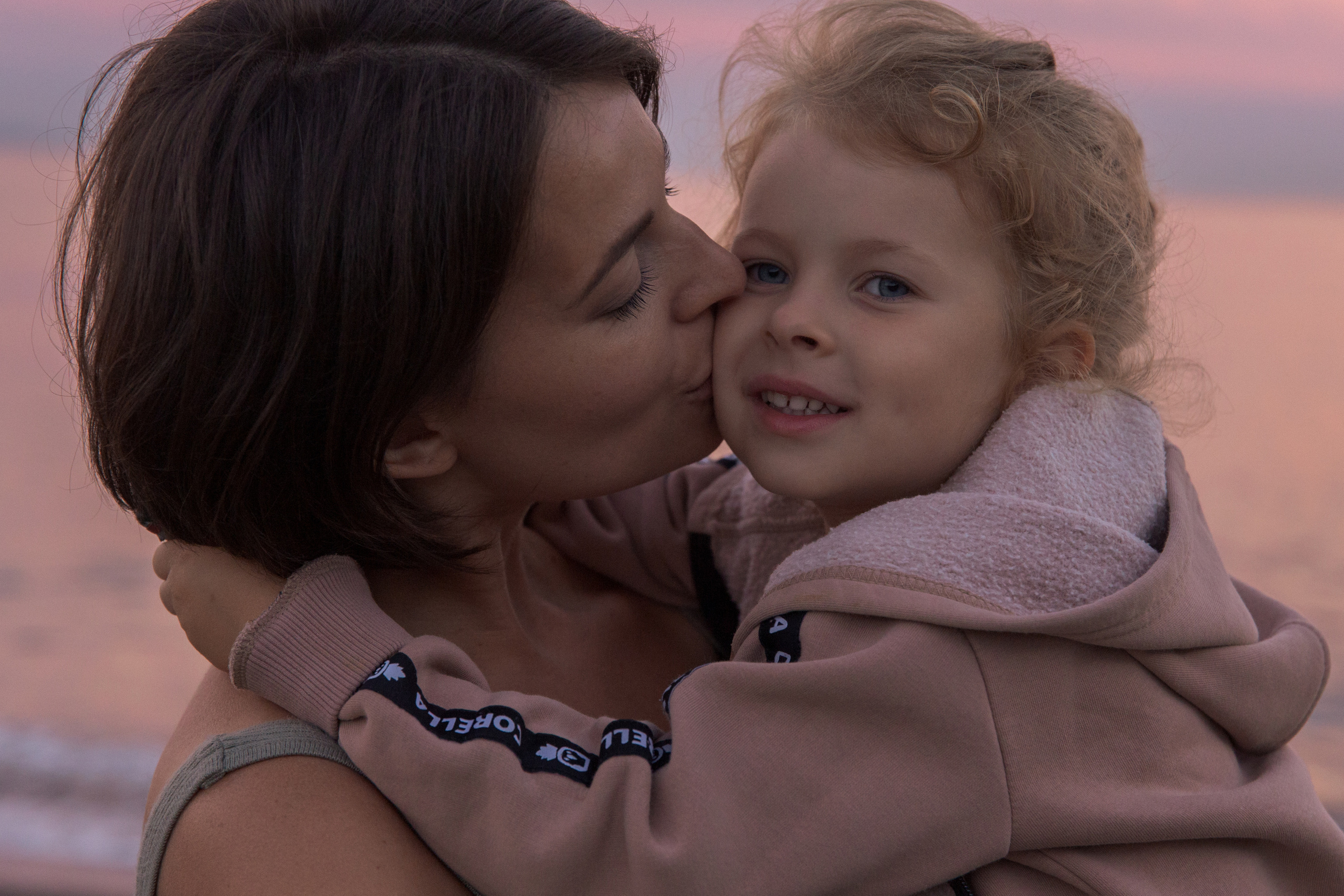 Настя и Софа. Главная