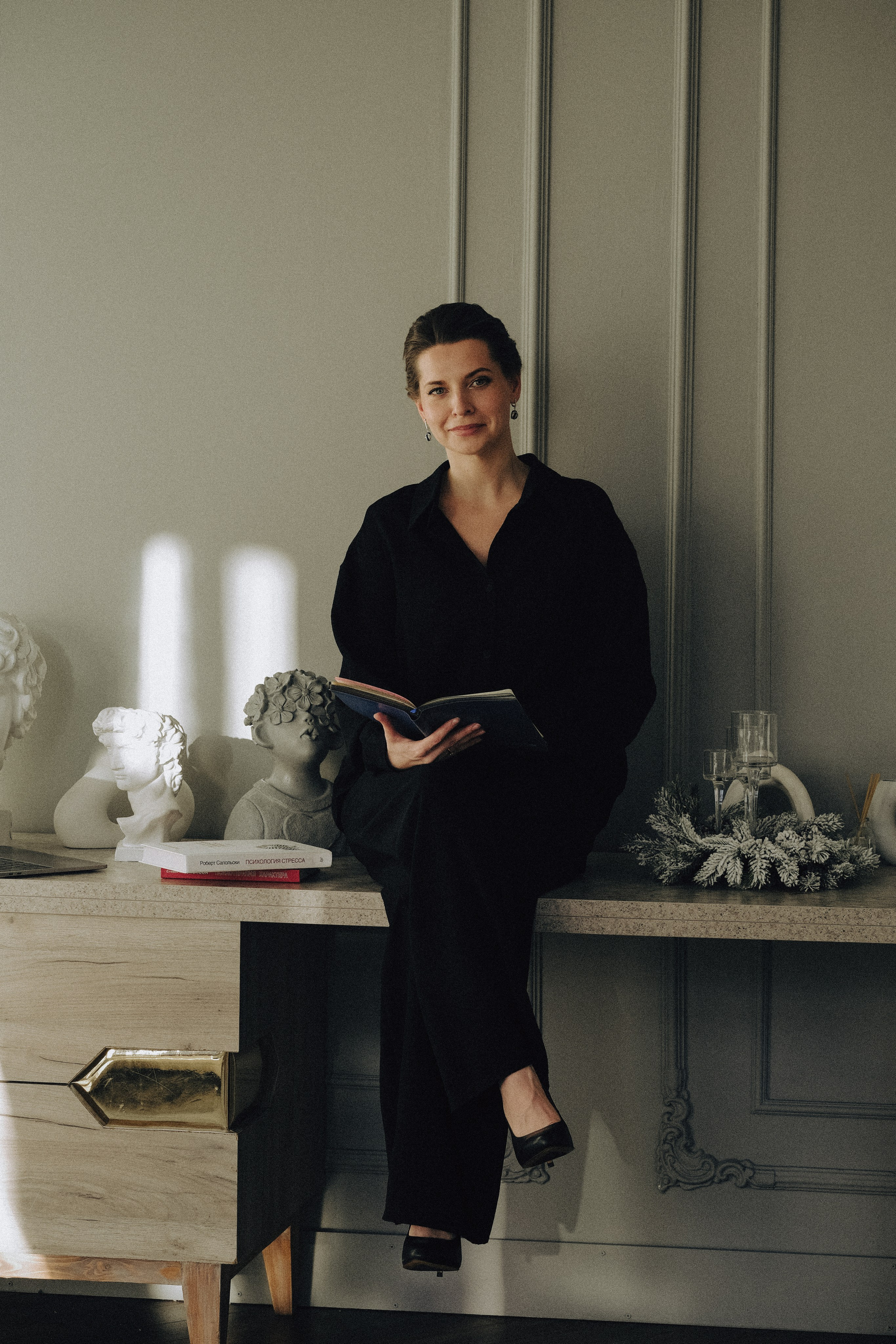 ФОТОСЕСИИЯ В СТУДИИ ДЛЯ ДЕВУШКИ ПСИХОЛОГА. Профессиональный фотограф, Санкт-Петербург — Виктория Богомолова