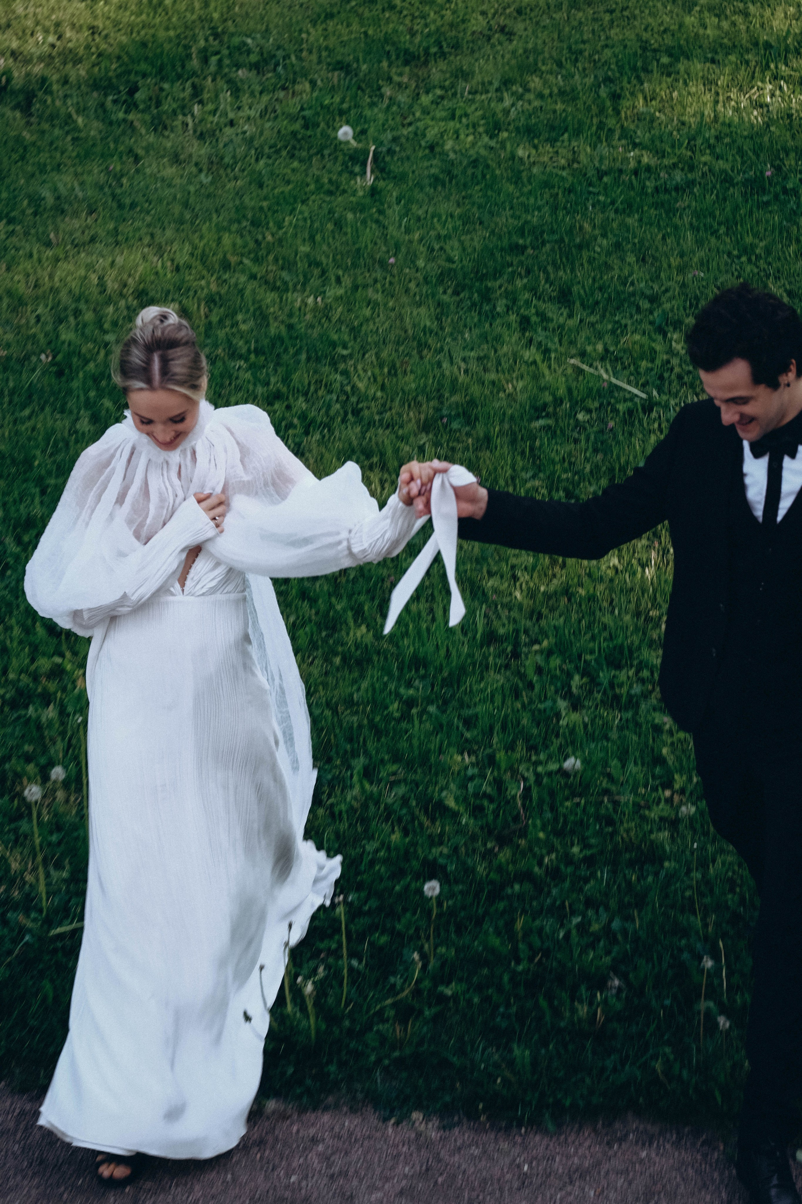 СВАДЕБНАЯ СЬЕМКА В ПАРКЕ ОРАНИЕНБАУМ. Профессиональный фотограф, Санкт-Петербург — Виктория Богомолова