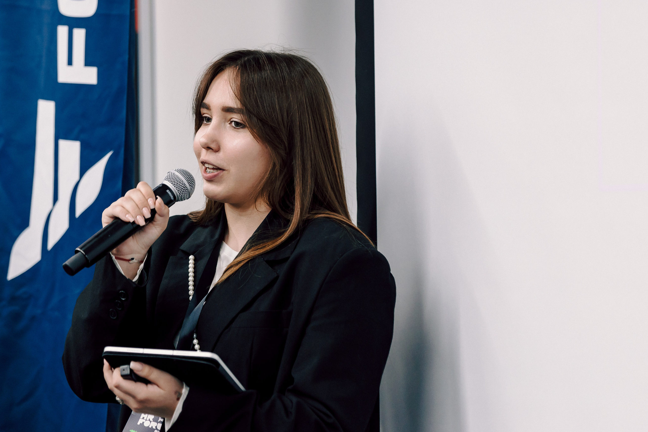 MarHR — Хакатон. Лёшка Варзегов — фотограф