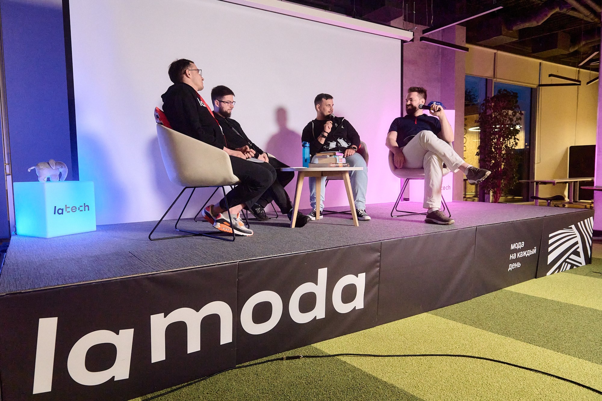 Пыхап х LaTech. Репортажный фотограф в Москве Вадим Францев