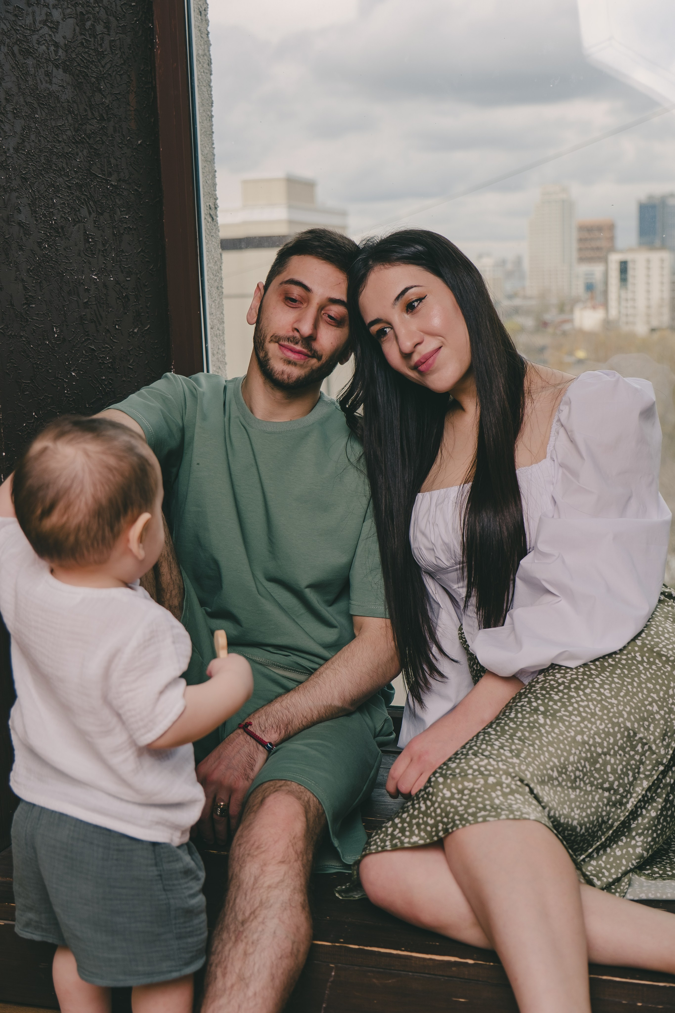 Семейная фотосессия на 1 год сыну. Свадебный и семейный фотограф Анастасия Зырянкина