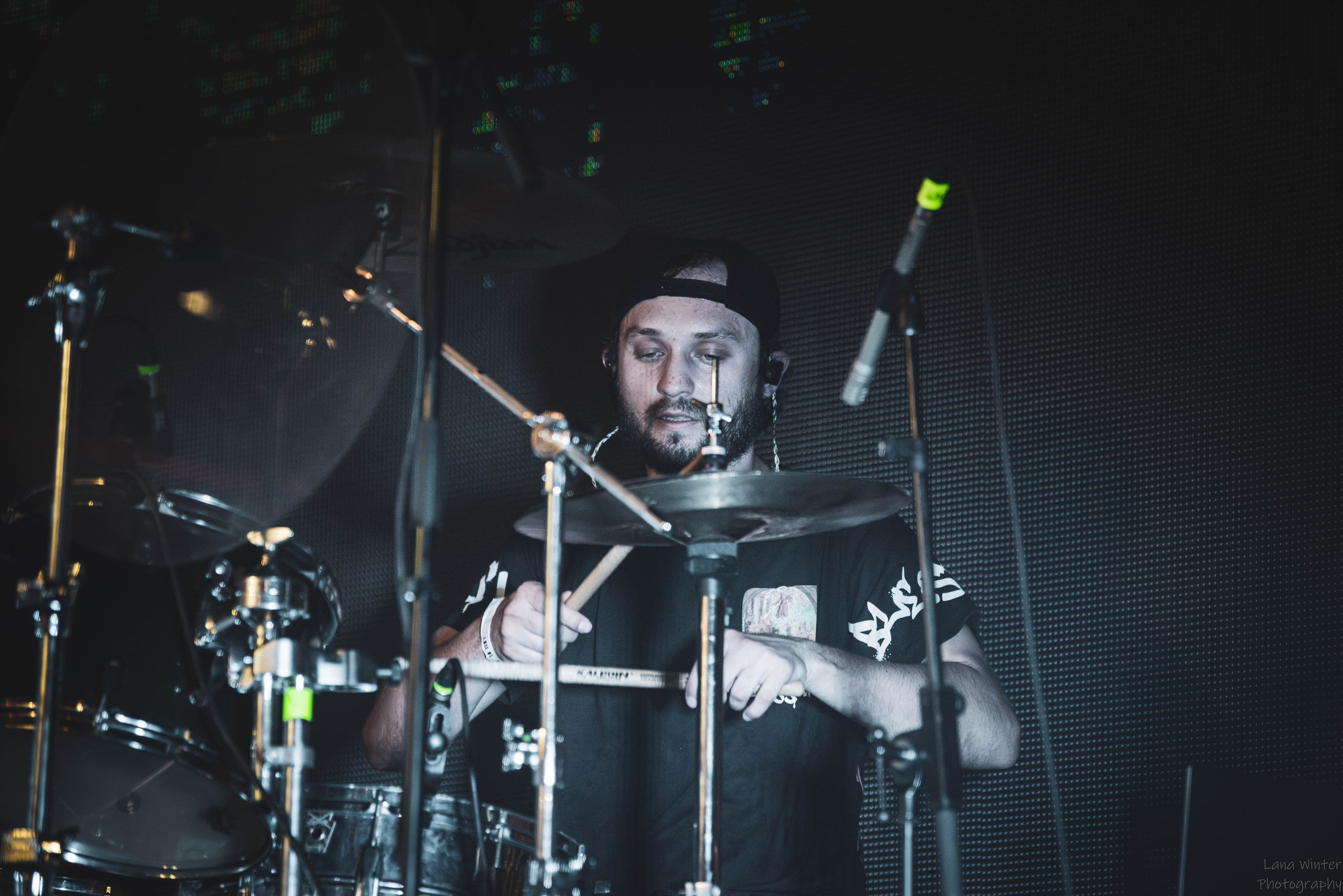 7000$ (29 июня 2025 года, Москва, клуб Урбан). Фотограф Светлана Блинова, Москва и Московская область