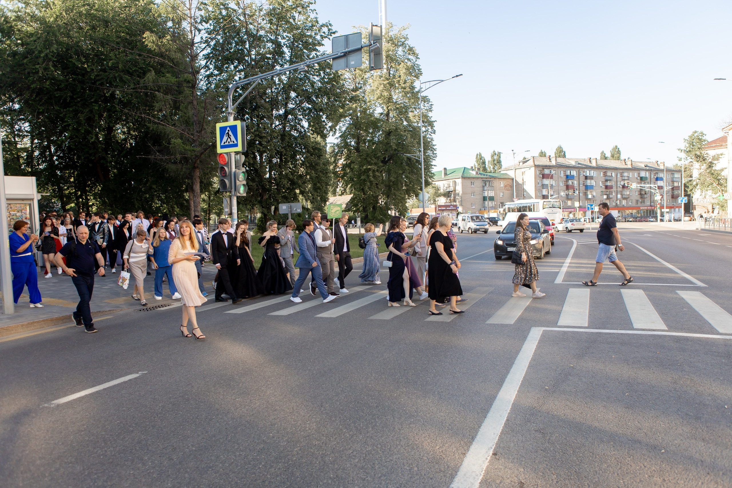 Выпускной Гимназия 12 2024 г. Свадебный и портретный Фотограф в Липецке Дмитрий Котюков