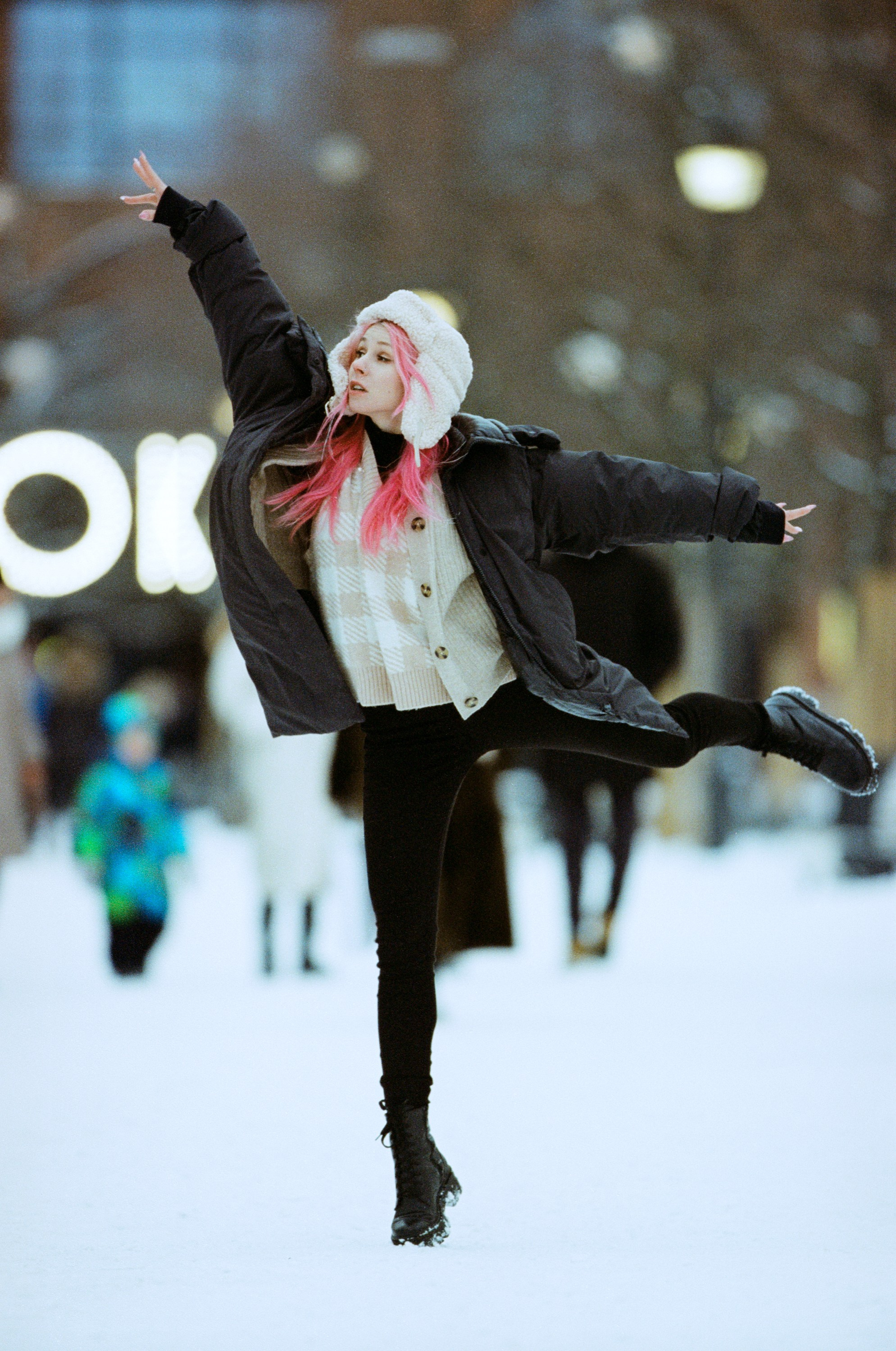 Kodak Vision3 250D Canon 30 + Canon EF 300mm f/2.8 L IS USM