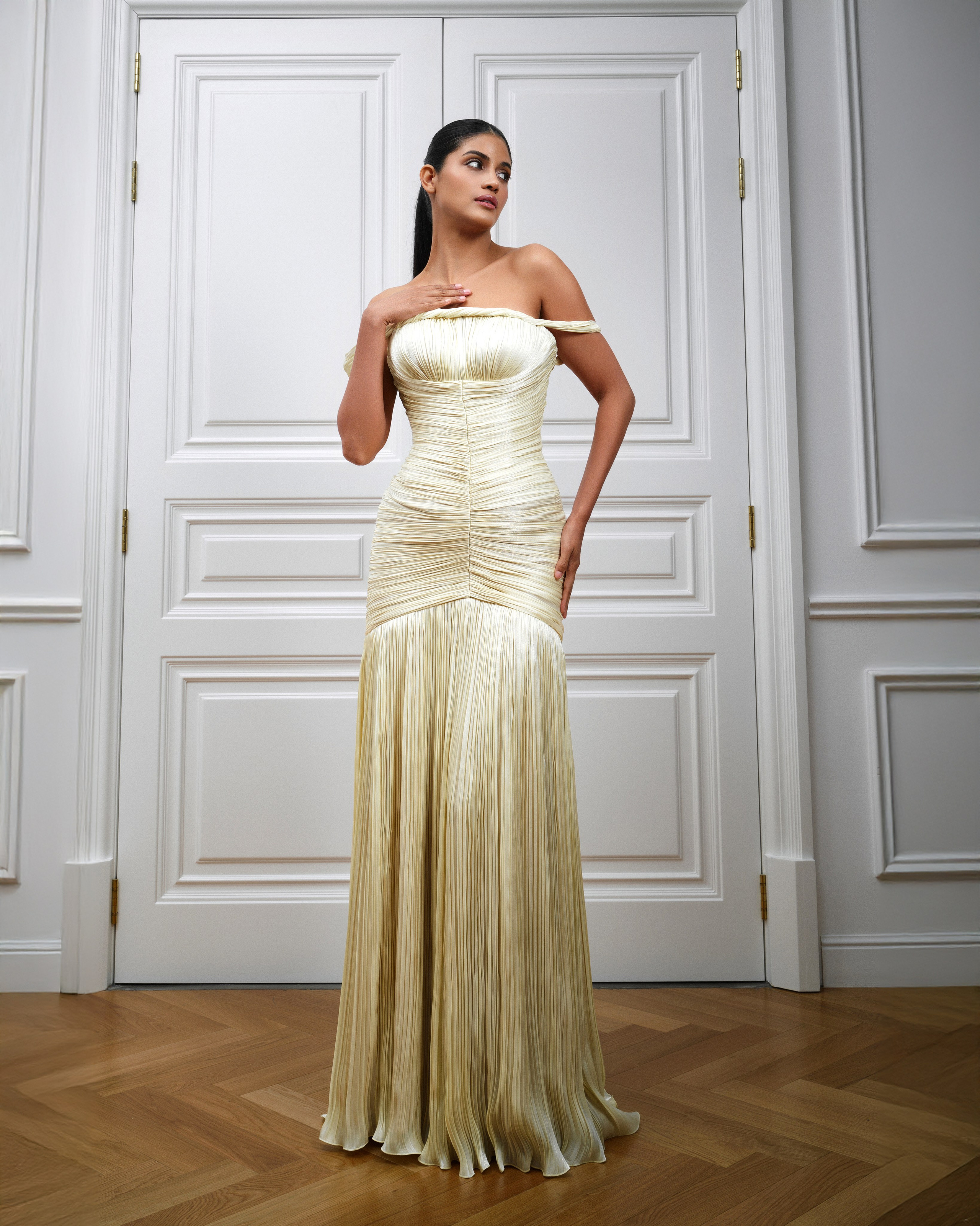 Brand Dress. NOIZOMAX Художественный фотограф в Дубай