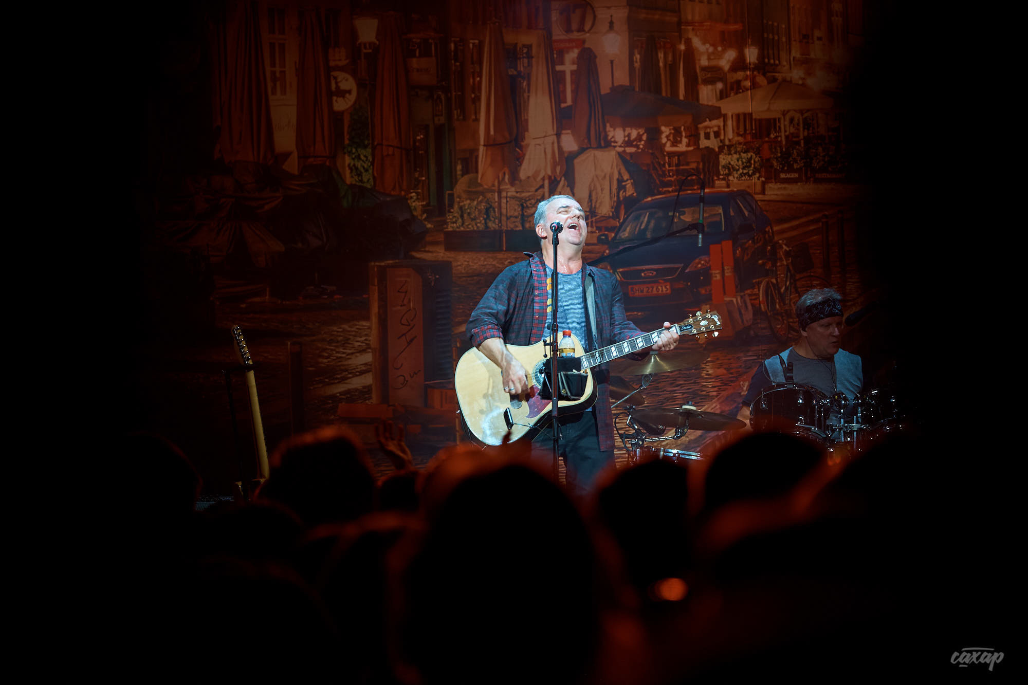 Чайф, фото с концерта. Фотограф в Екатеринбурге Юра Сахар. Профессиональный фотограф в Екатеринбурге Юра Сахар