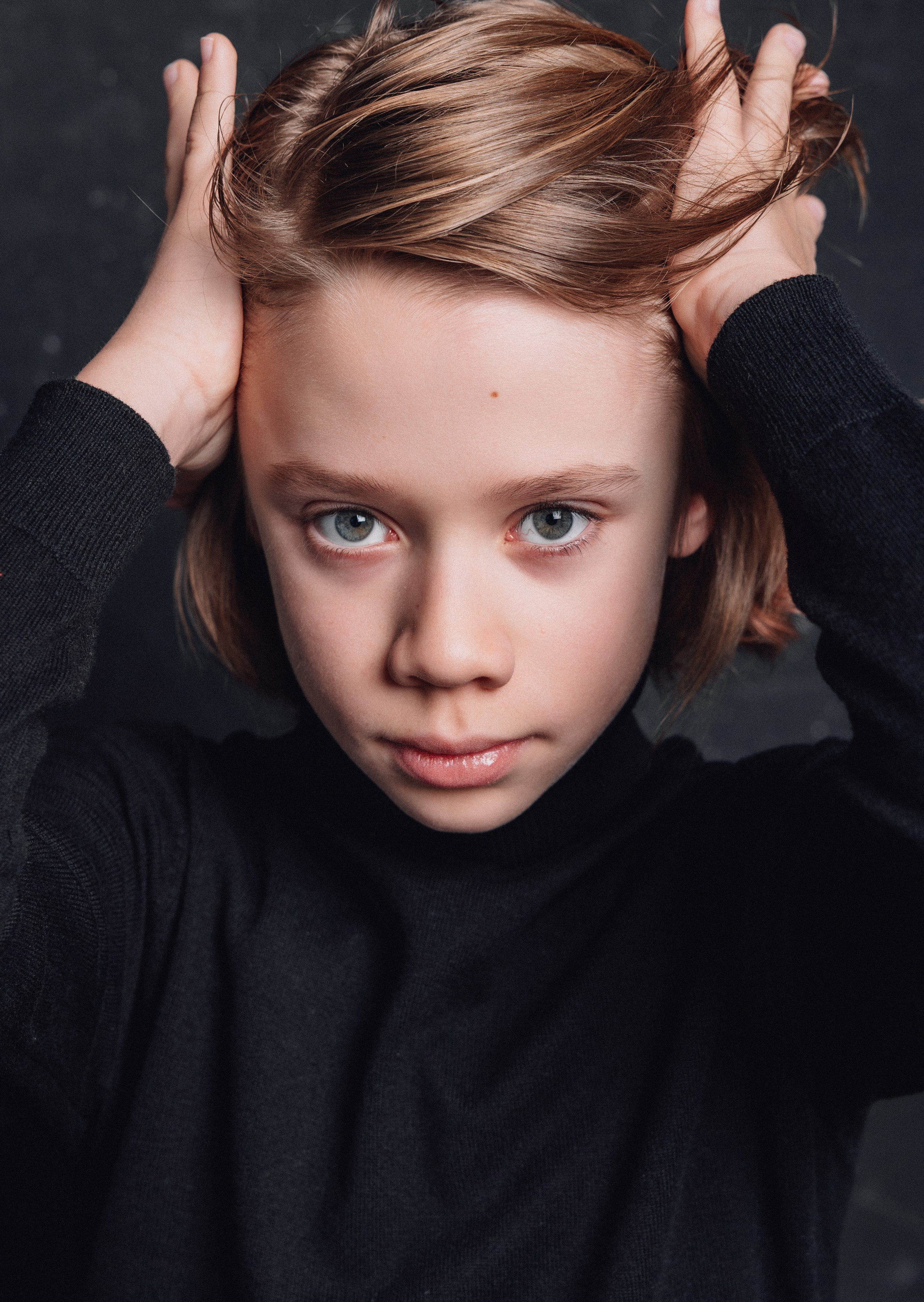 ГЛЕБ. Я фотограф из Москвы к Вашим услугам