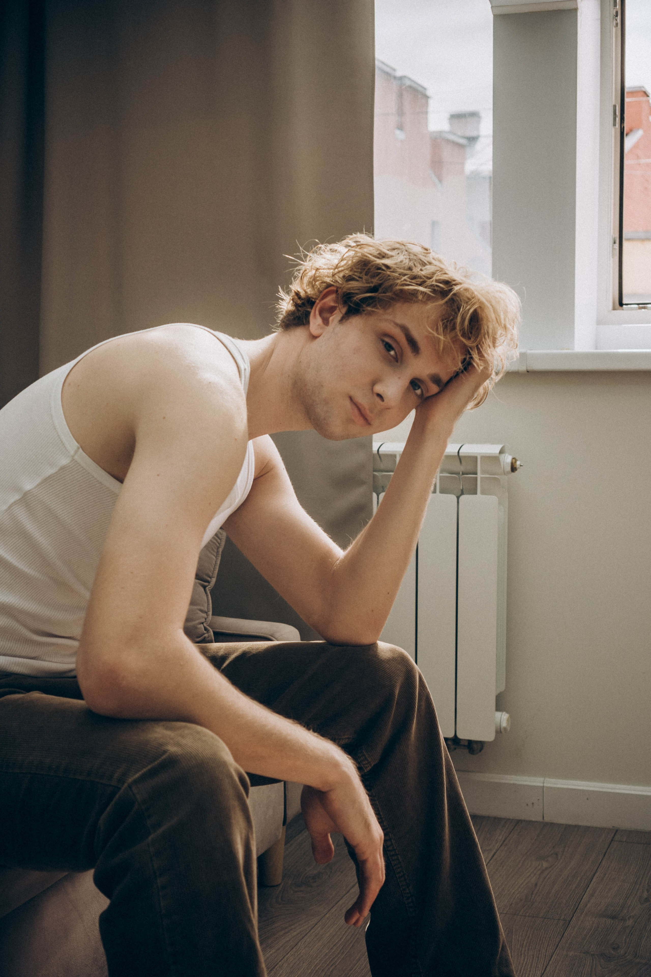 СВАДЕБНАЯ СЬЕМКА В ОТЕЛЕ. СБОРЫ ЖЕНИХА И НЕВЕСТЫ И ТАКЖЕ ТОР И ПОДГОТОВКА К ПРОГУЛКЕ. Профессиональный фотограф, Санкт-Петербург — Виктория Богомолова