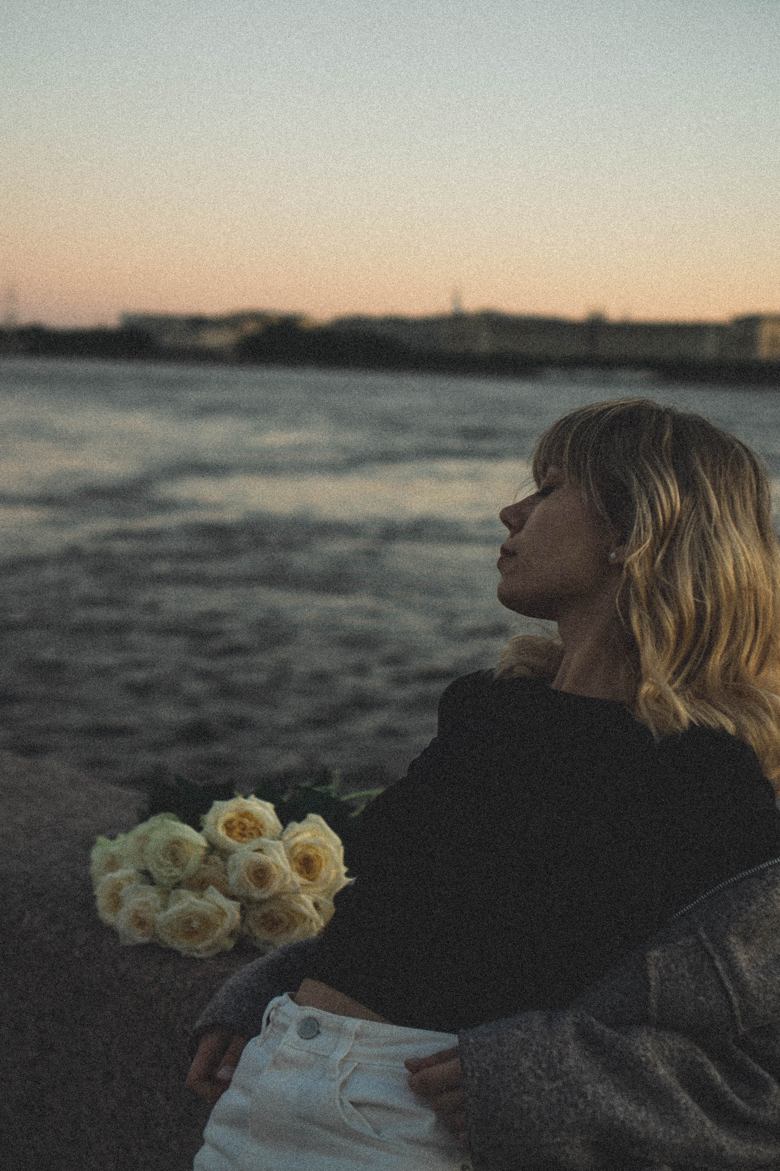 ПРОГУЛКА ПО ГОРОДУ В БЕЛЫЕ НОЧИ (другой вариант). Профессиональный фотограф, Санкт-Петербург — Виктория Богомолова