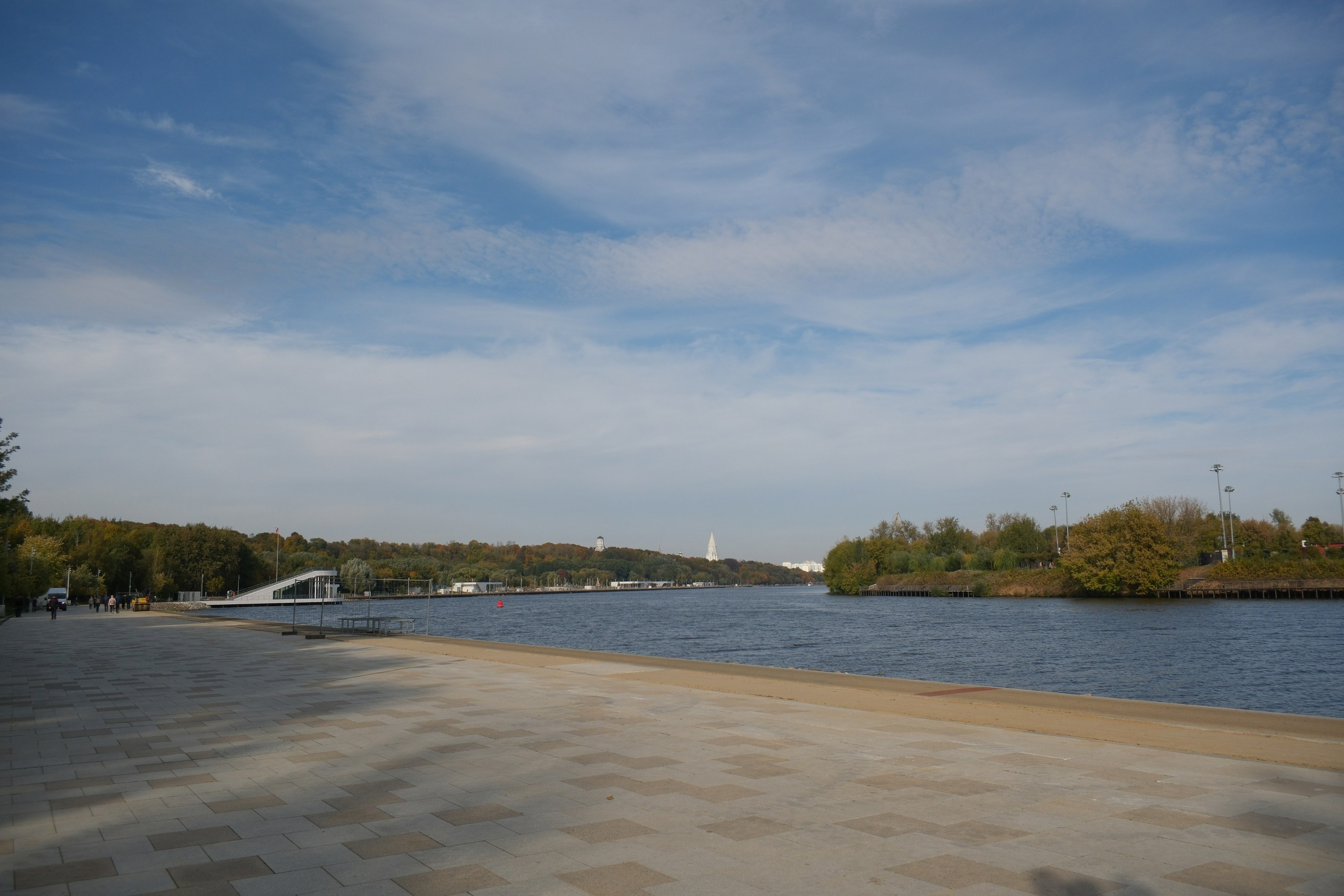 Коломенское 04.10.2025. Улица, люди, жизнь…