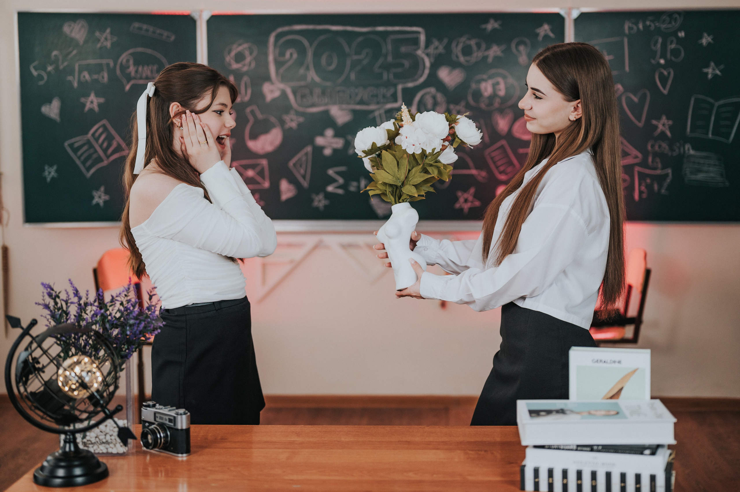 В школе. Выпускные альбомы и Школьный фотограф в Алексеевке, Бирюче, Красном