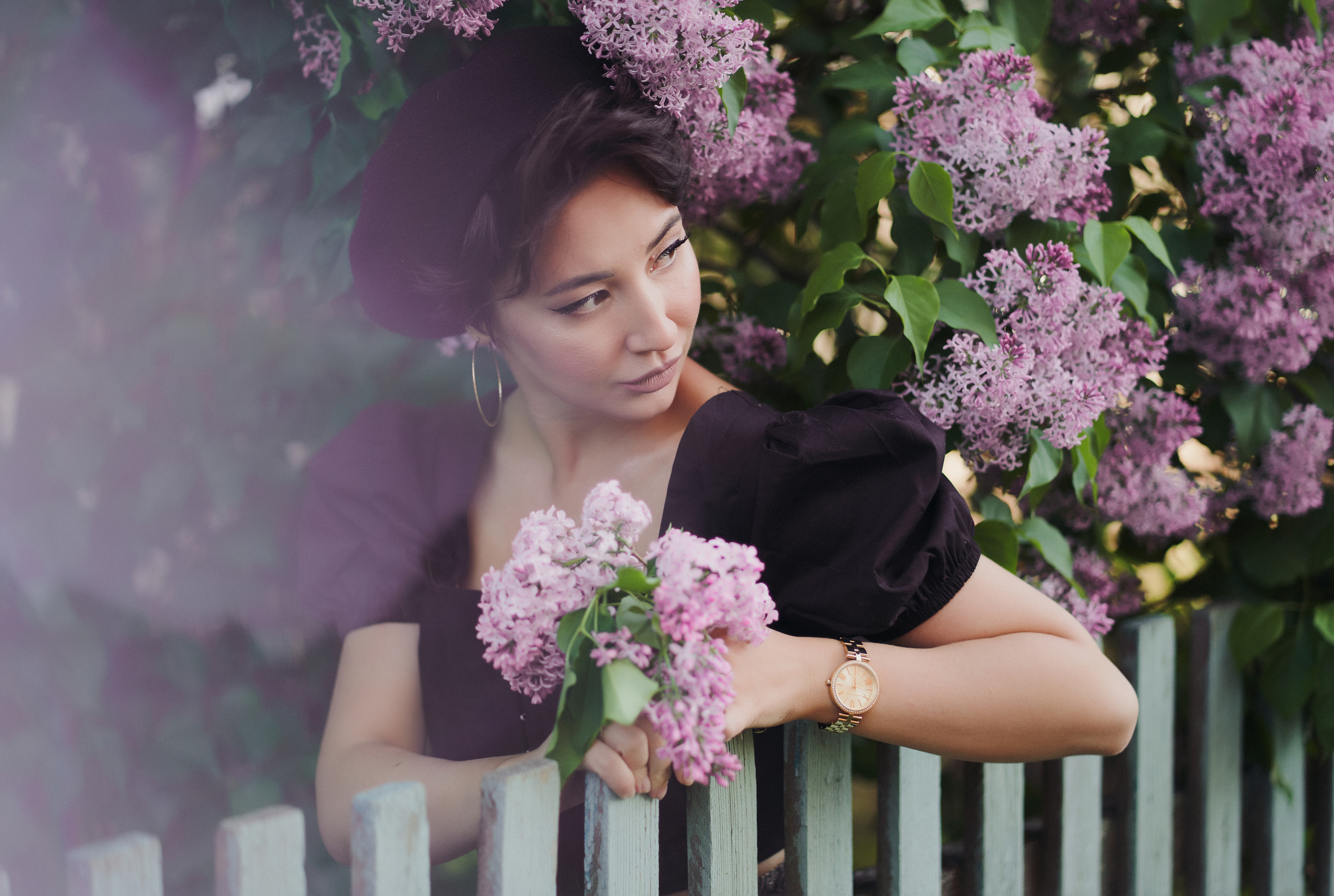 Ретро фотосессия в сирени. Фото и видеосъемка. Легко и круто. Алехины Анна и Сергей