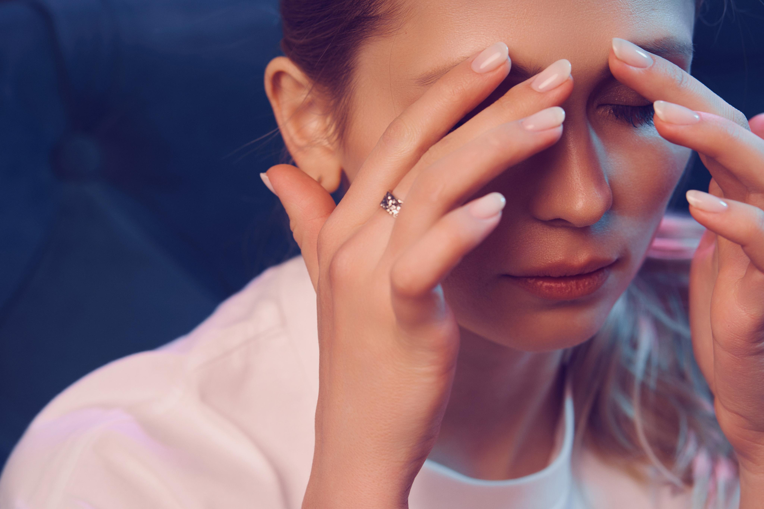 Наташа и цветной свет. Фото и видеосъемка. Легко и круто. Алехины Анна и Сергей