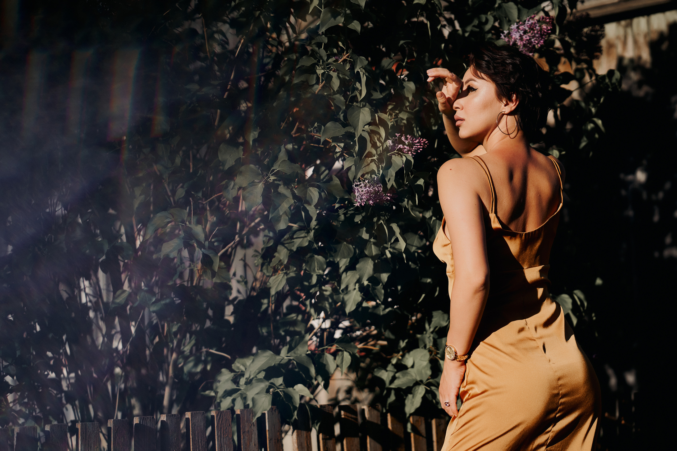 Ретро фотосессия в сирени. Фото и видеосъемка. Легко и круто. Алехины Анна и Сергей