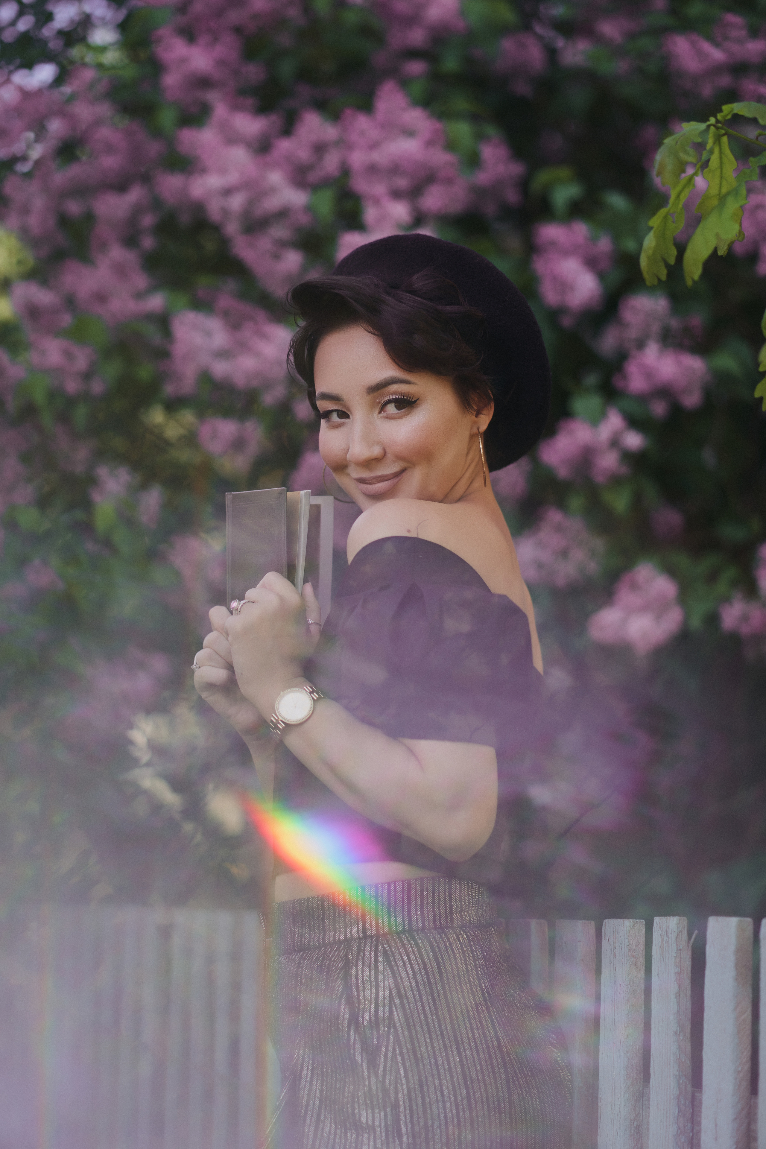 Ретро фотосессия в сирени. Фото и видеосъемка. Легко и круто. Алехины Анна и Сергей