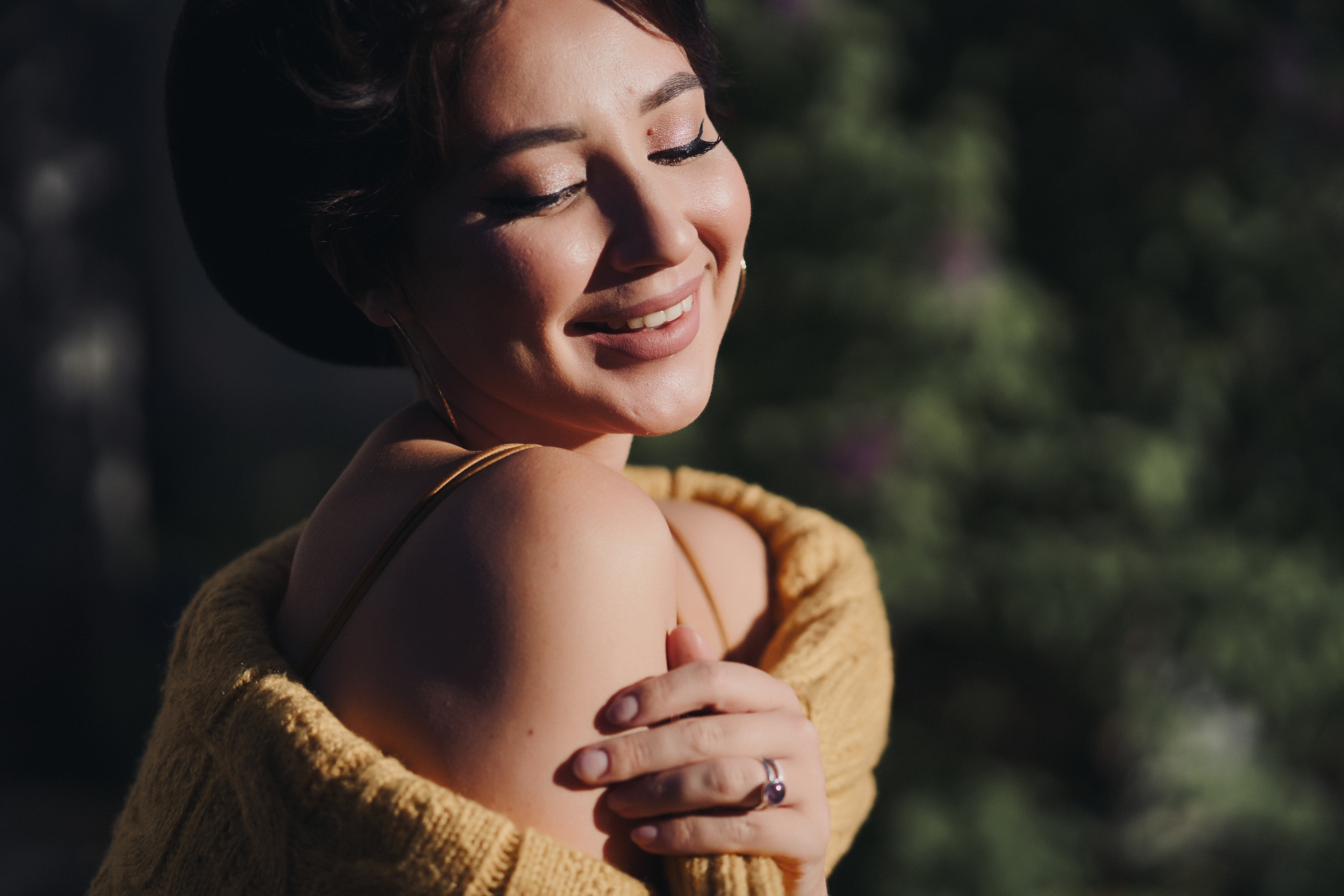Ретро фотосессия в сирени. Фото и видеосъемка. Легко и круто. Алехины Анна и Сергей