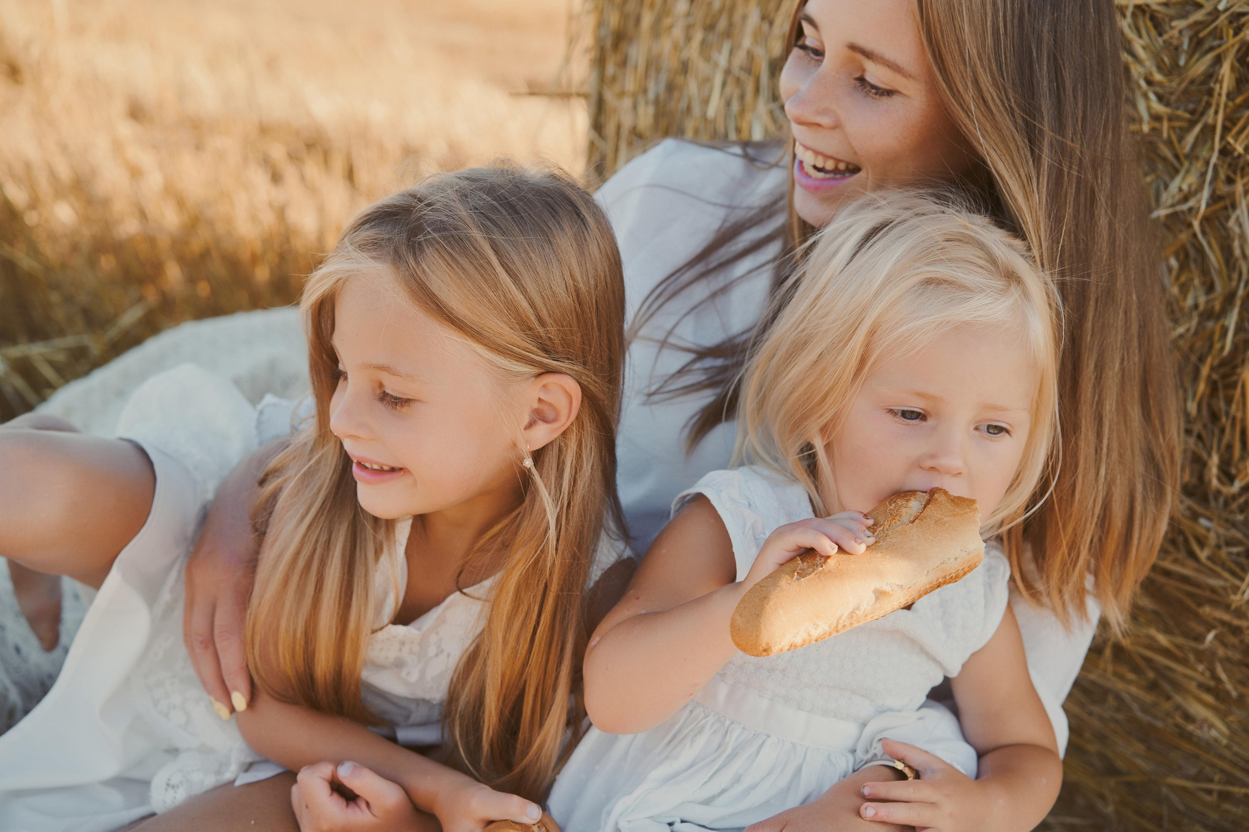 Веселая фотосессия в полях. Фото и видеосъемка. Легко и круто. Алехины Анна и Сергей