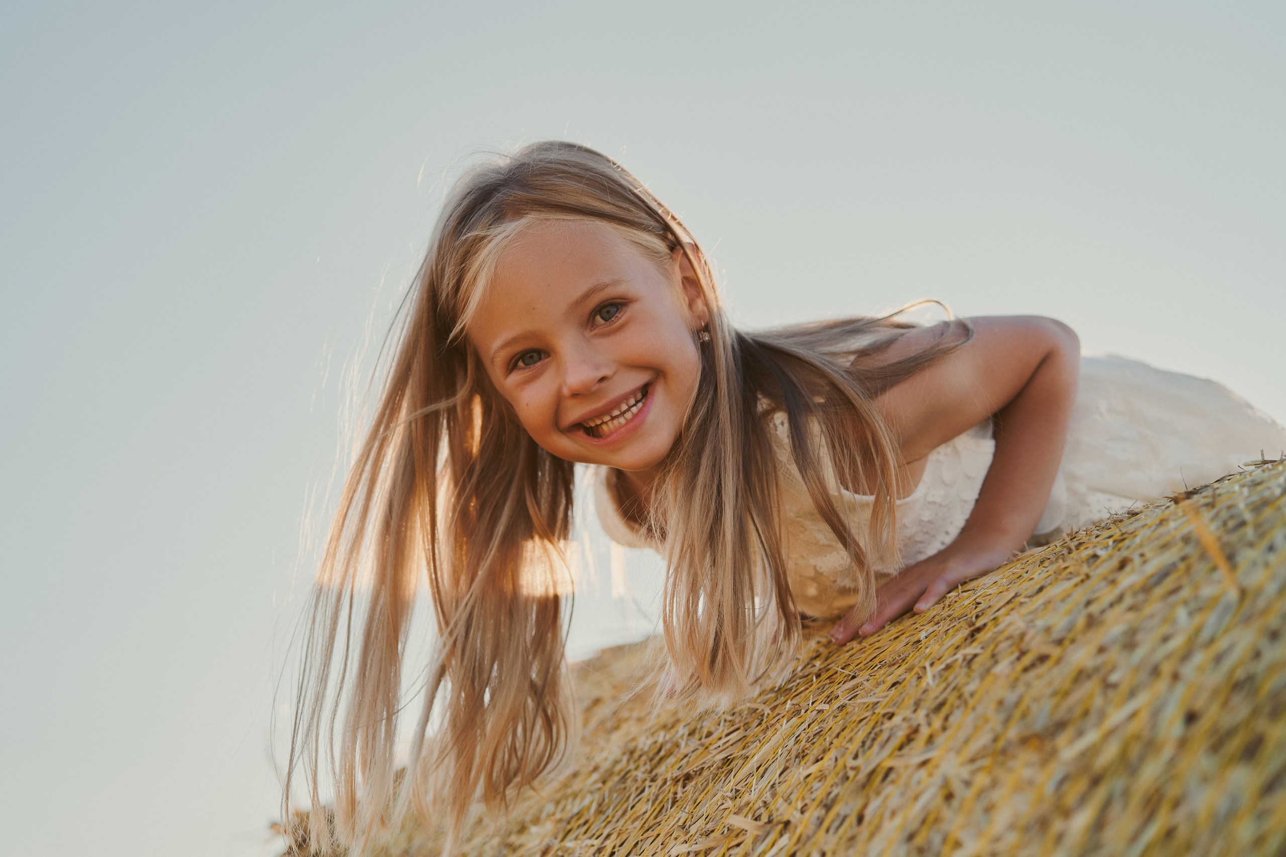 Веселая фотосессия в полях. Фото и видеосъемка. Легко и круто. Алехины Анна и Сергей