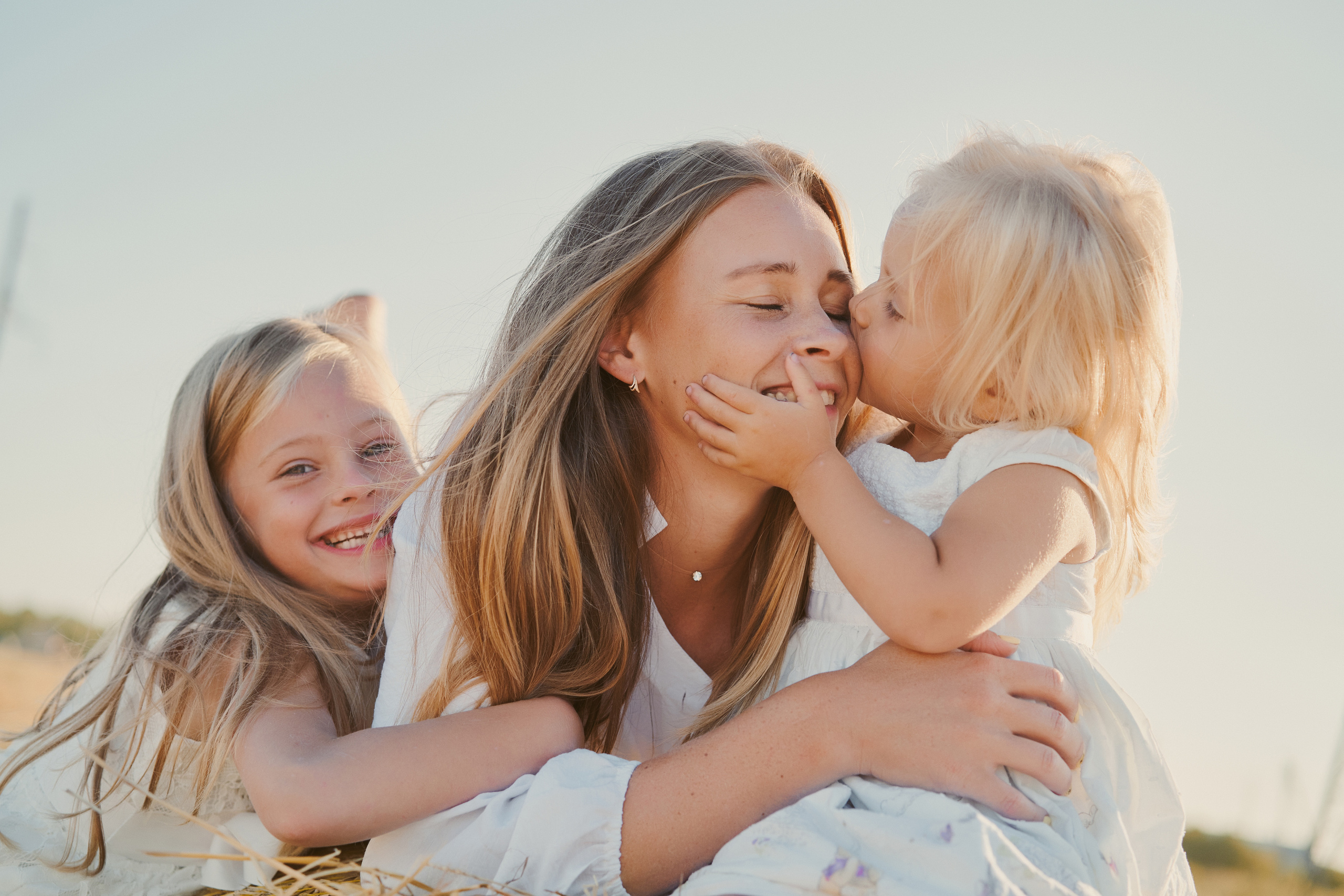 Веселая фотосессия в полях. Фото и видеосъемка. Легко и круто. Алехины Анна и Сергей
