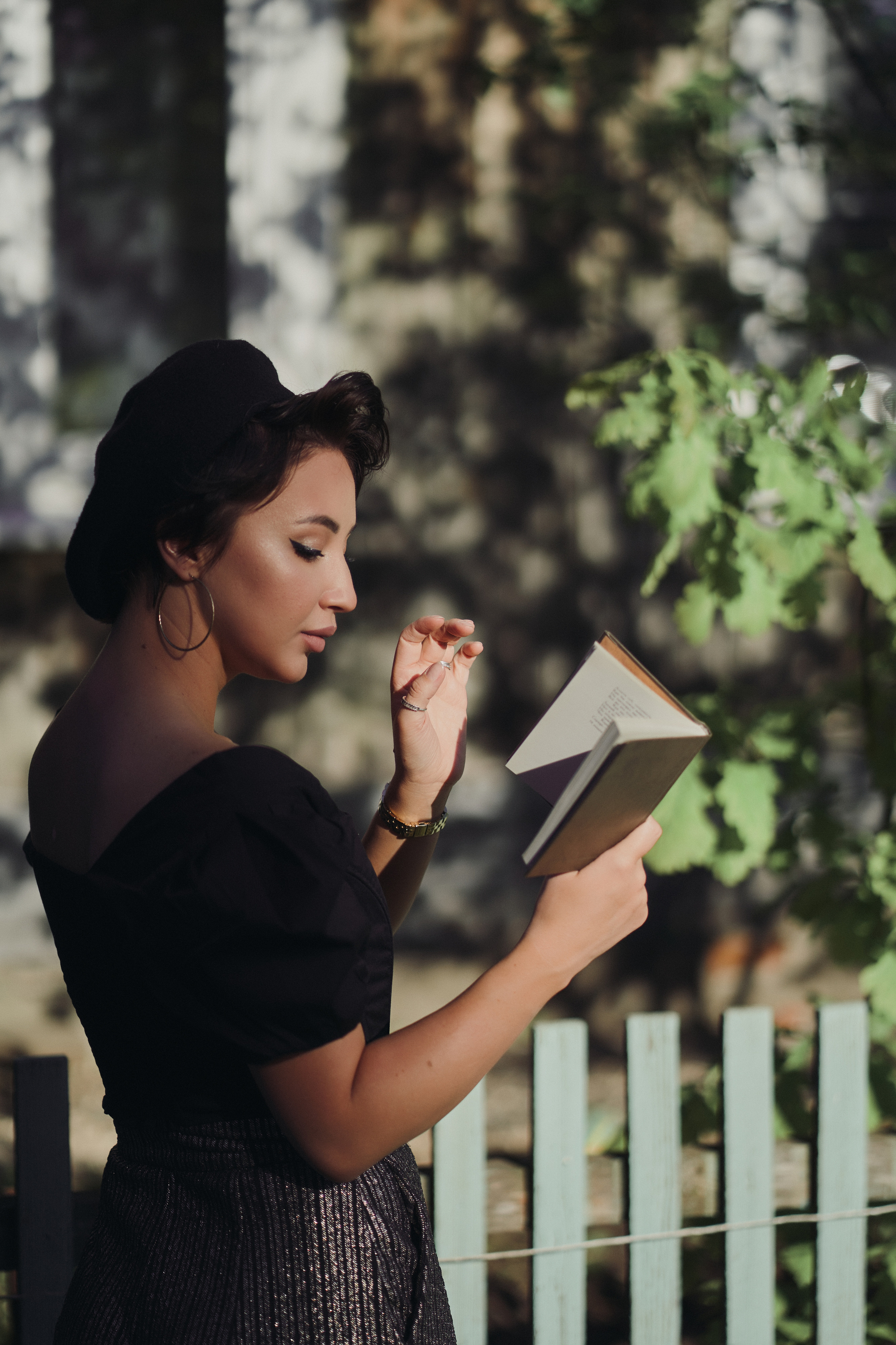Ретро фотосессия в сирени. Фото и видеосъемка. Легко и круто. Алехины Анна и Сергей