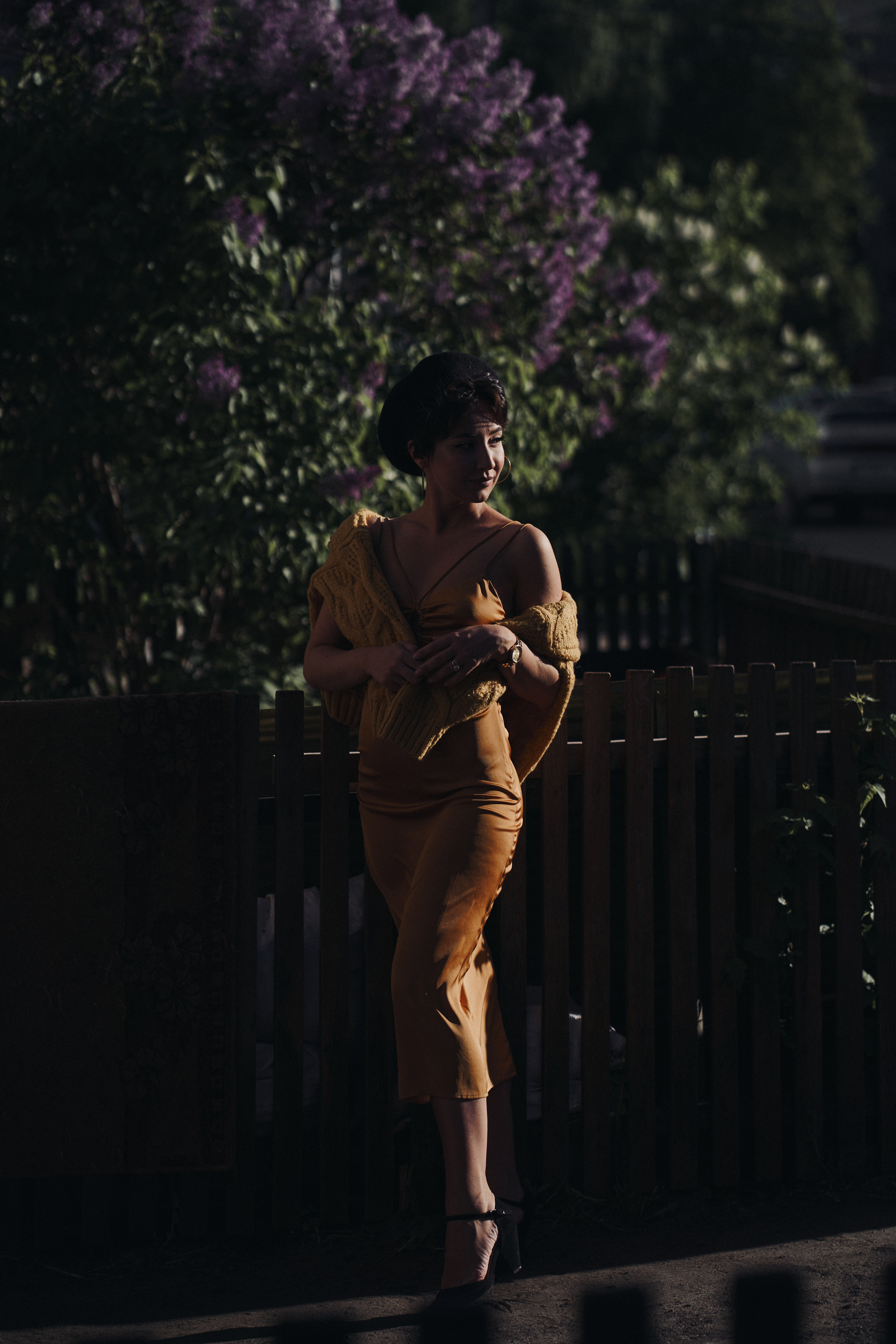 Ретро фотосессия в сирени. Фото и видеосъемка. Легко и круто. Алехины Анна и Сергей