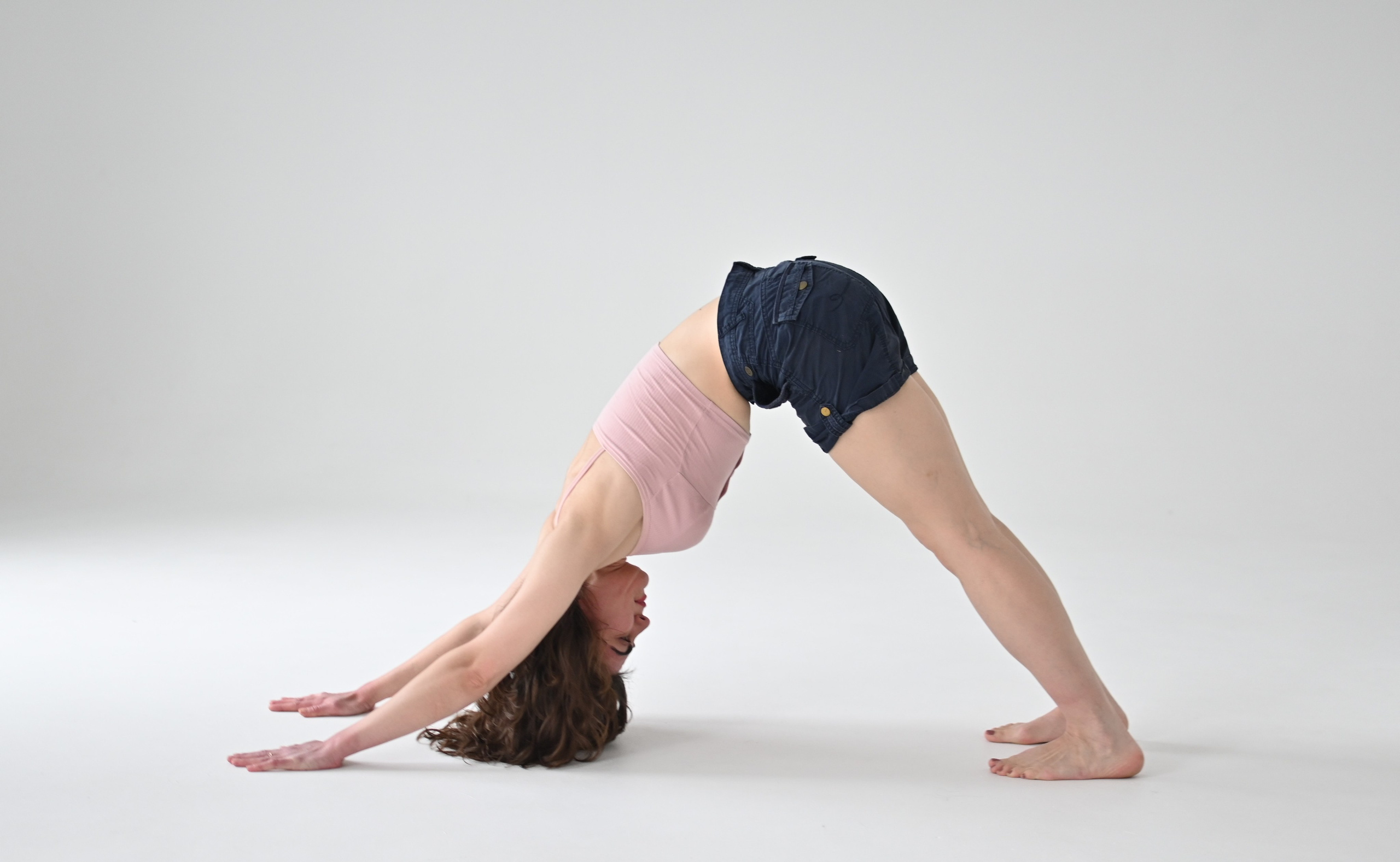 Съемка студия май 2024. Йогатерапевт Света Новикова