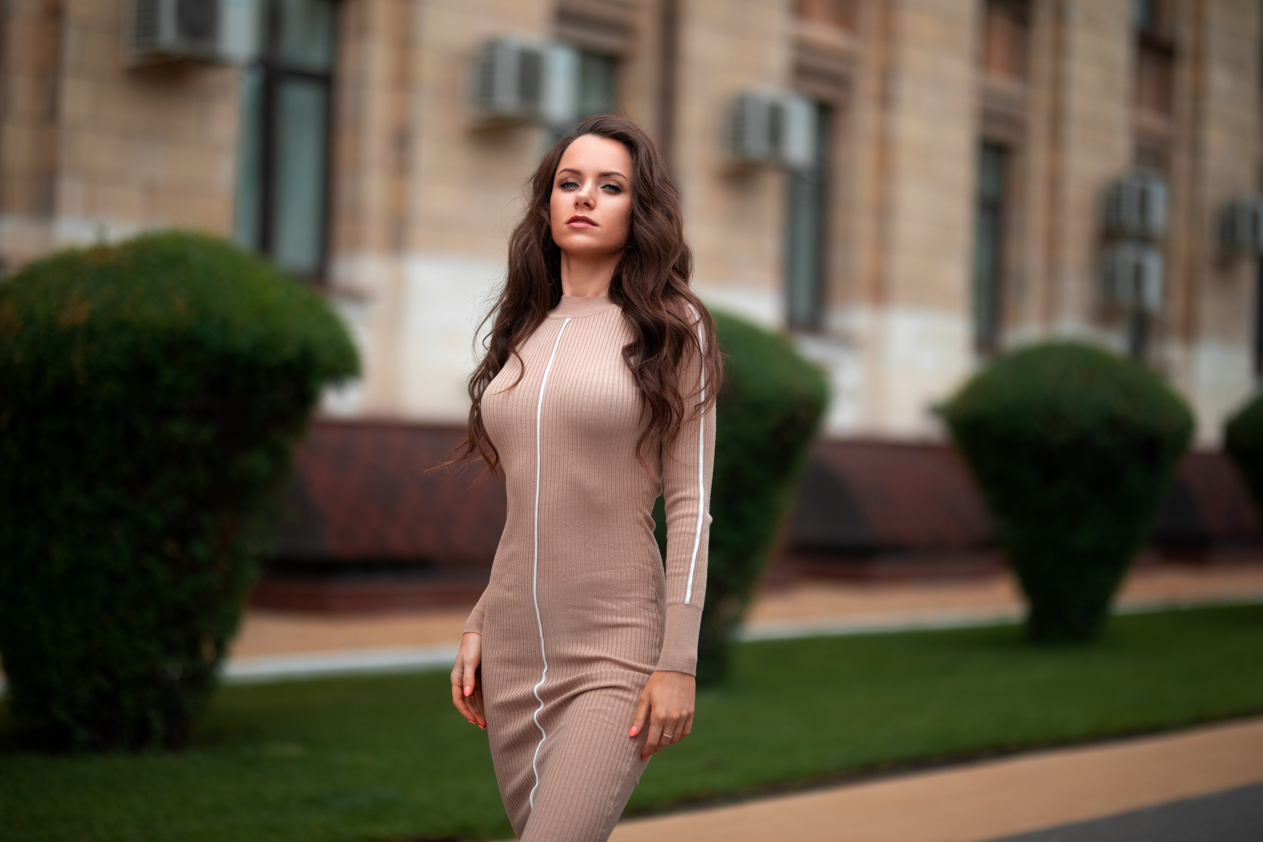 Фотосет с Екатериной в студии и на улице города в формате для «себя»