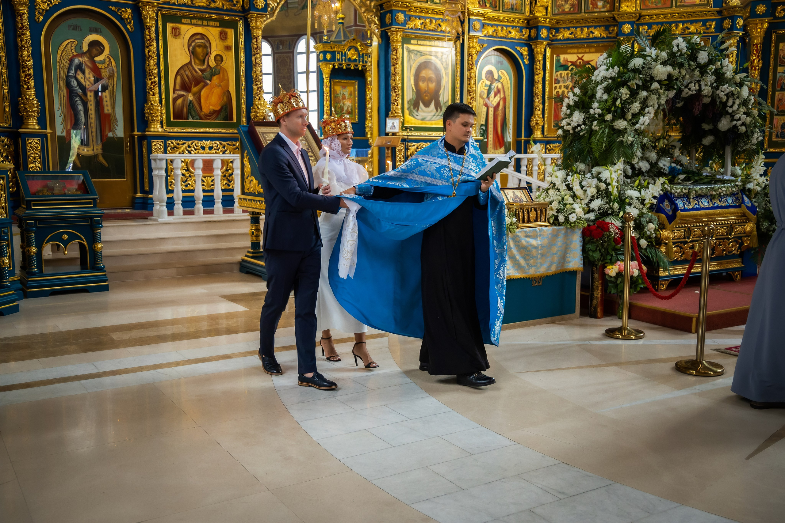 В Храме. Семейный и Свадебный фотограф в Астане Александр Астапов