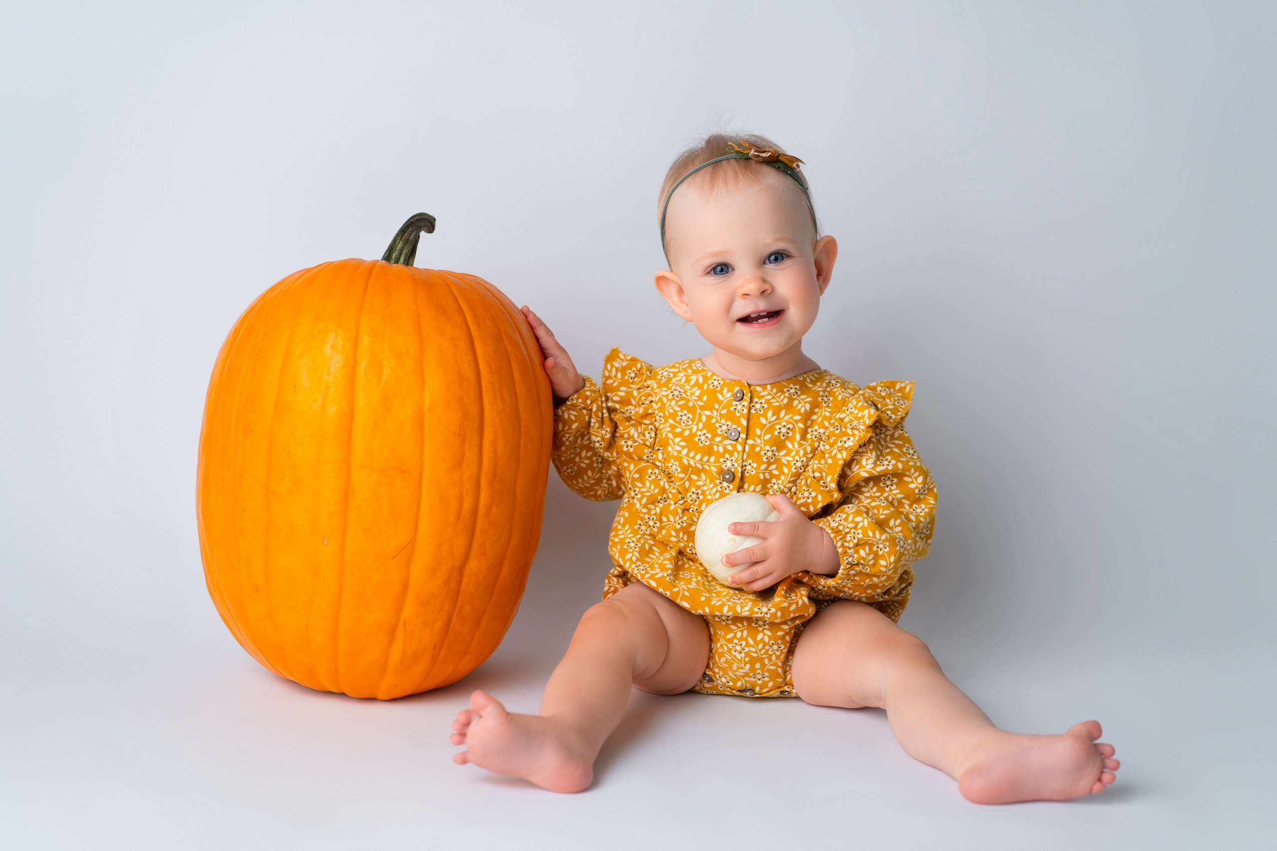 Осенний. Newborn фотограф в Москве — Фотофеи. Съемка новорожденных и детей до года