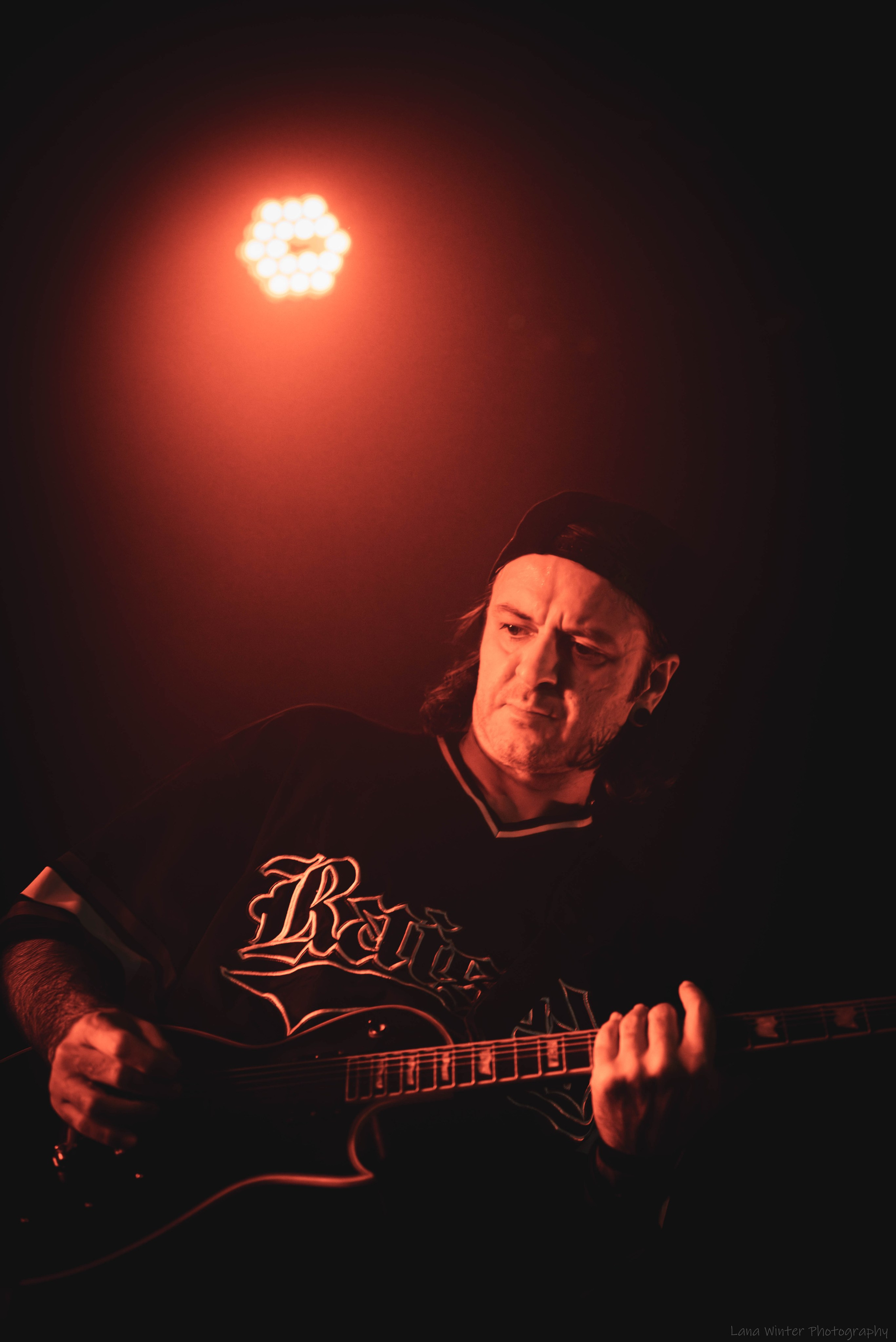 7000$ (25 января 2025 года, Москва, клуб Урбан). Фотограф Светлана Блинова, Москва и Московская область