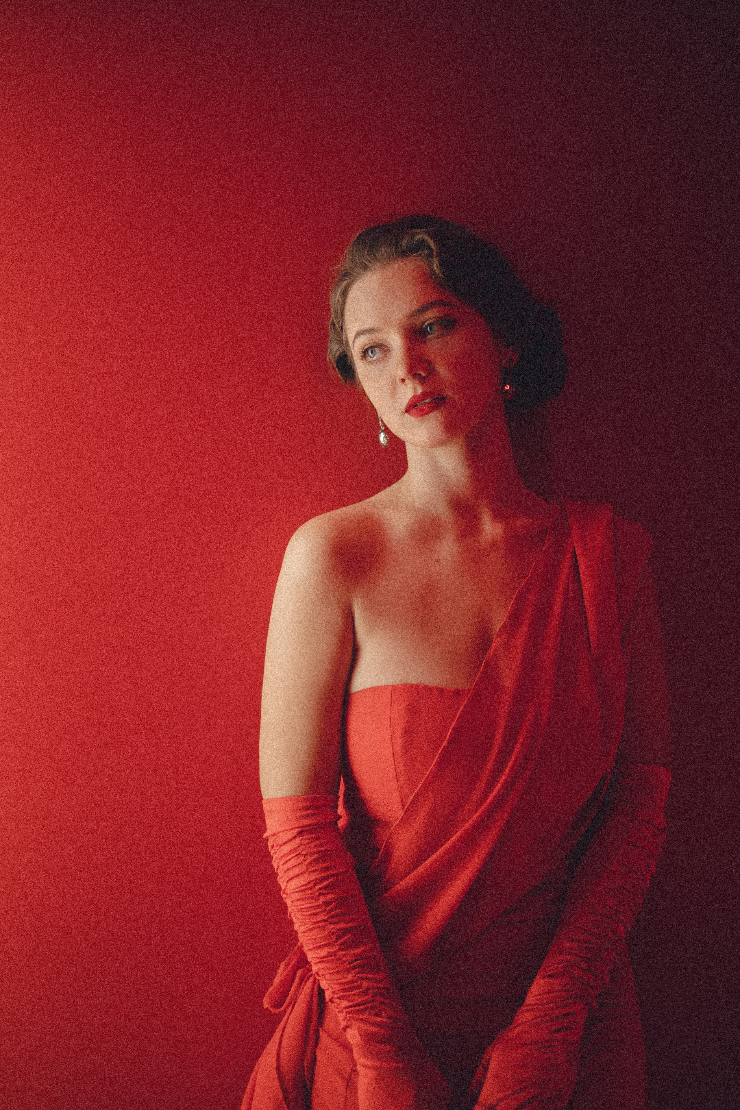 Стильная фотосессия для девушки в Санкт-Петербурге. Фотограф в Санкт-Петербурге Осокина Елизавета