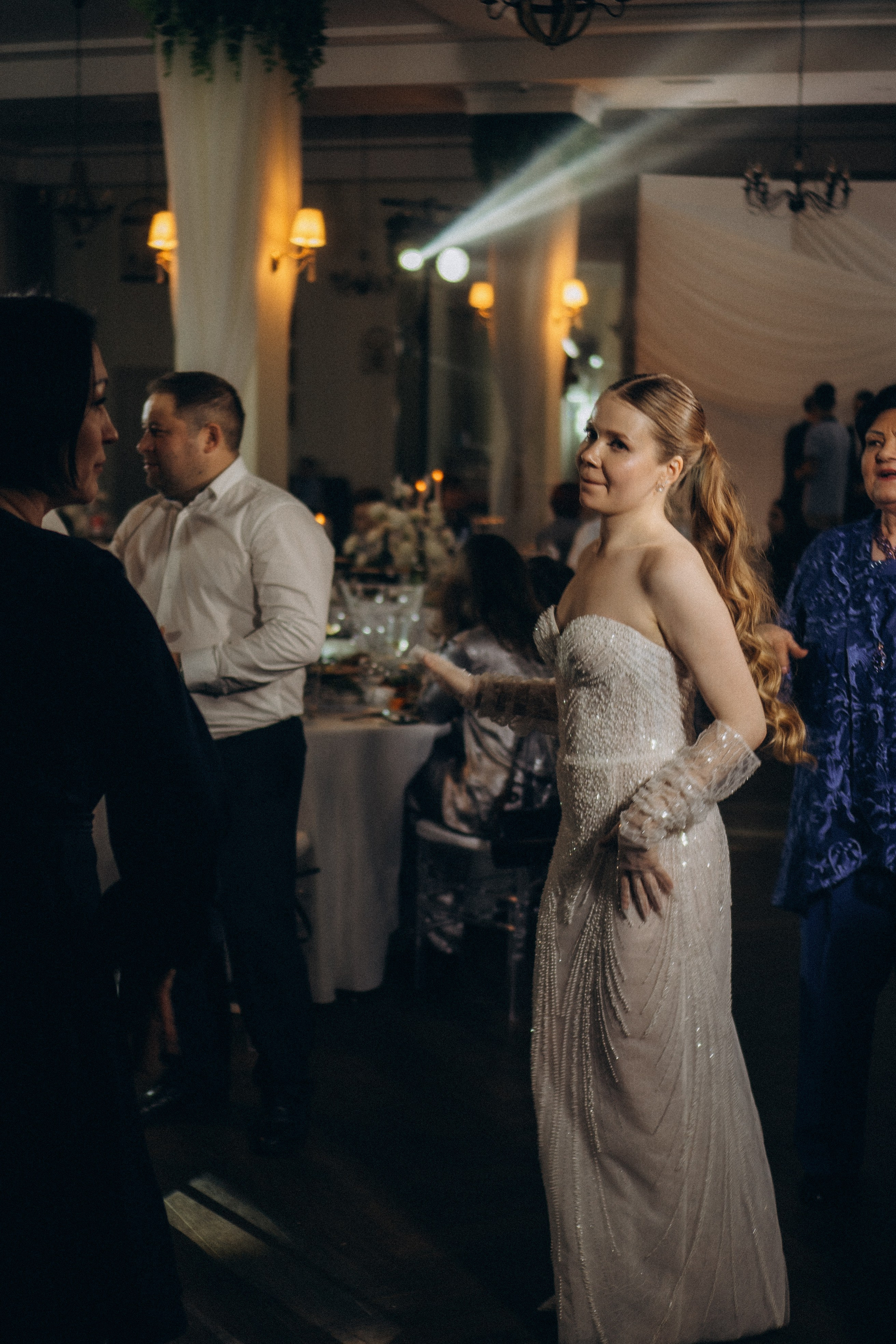 СЬЕМКА СВАДЕБНОГО БАНКЕТА (СНЯТО В СИБИРЕ В НИЖНЕВАРТОВСКЕ). Профессиональный фотограф, Санкт-Петербург — Виктория Богомолова