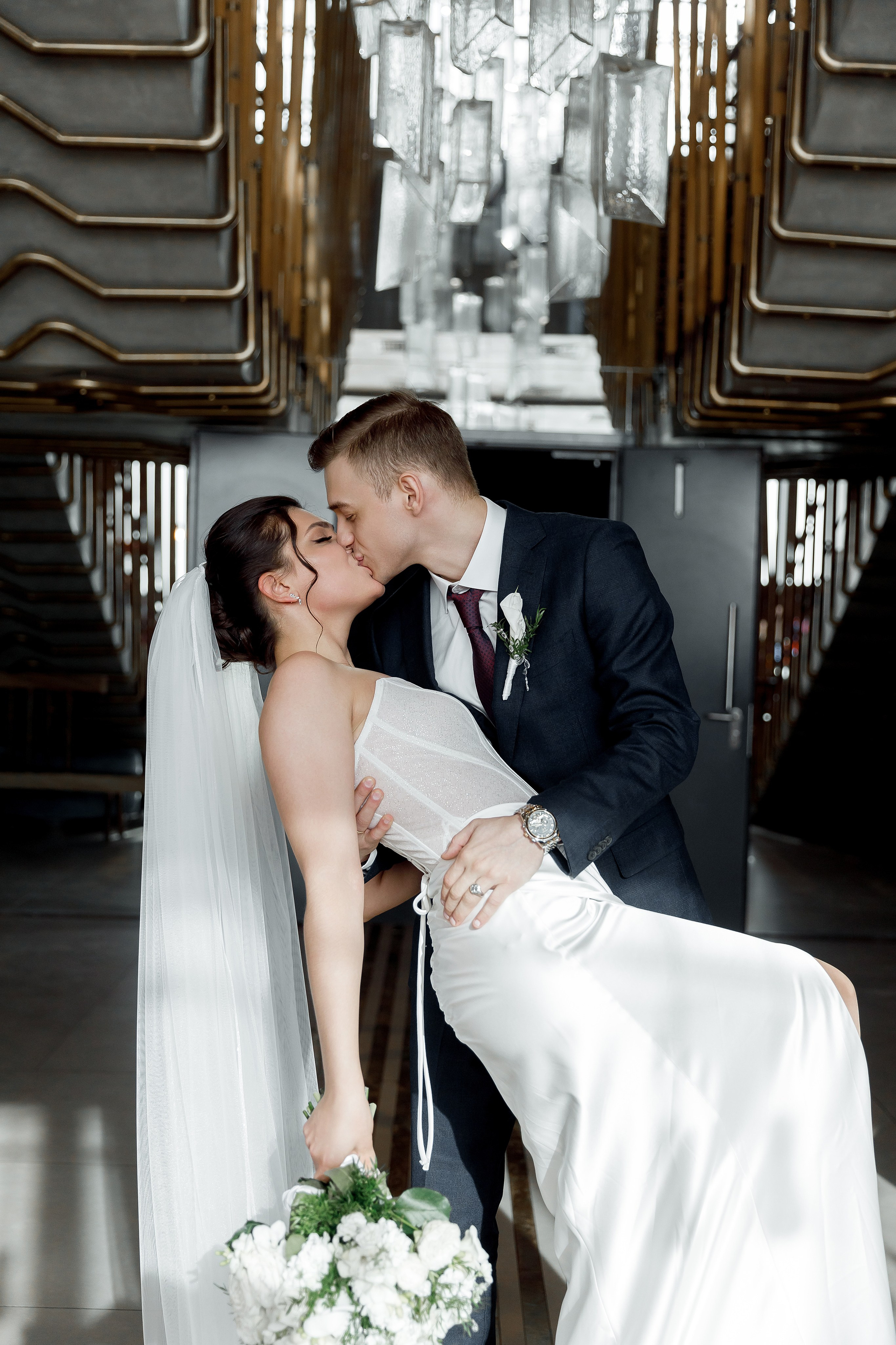 Паша&Настя (роспись Москва-сити Birds). Фотограф в Москве Юлия Хамзина