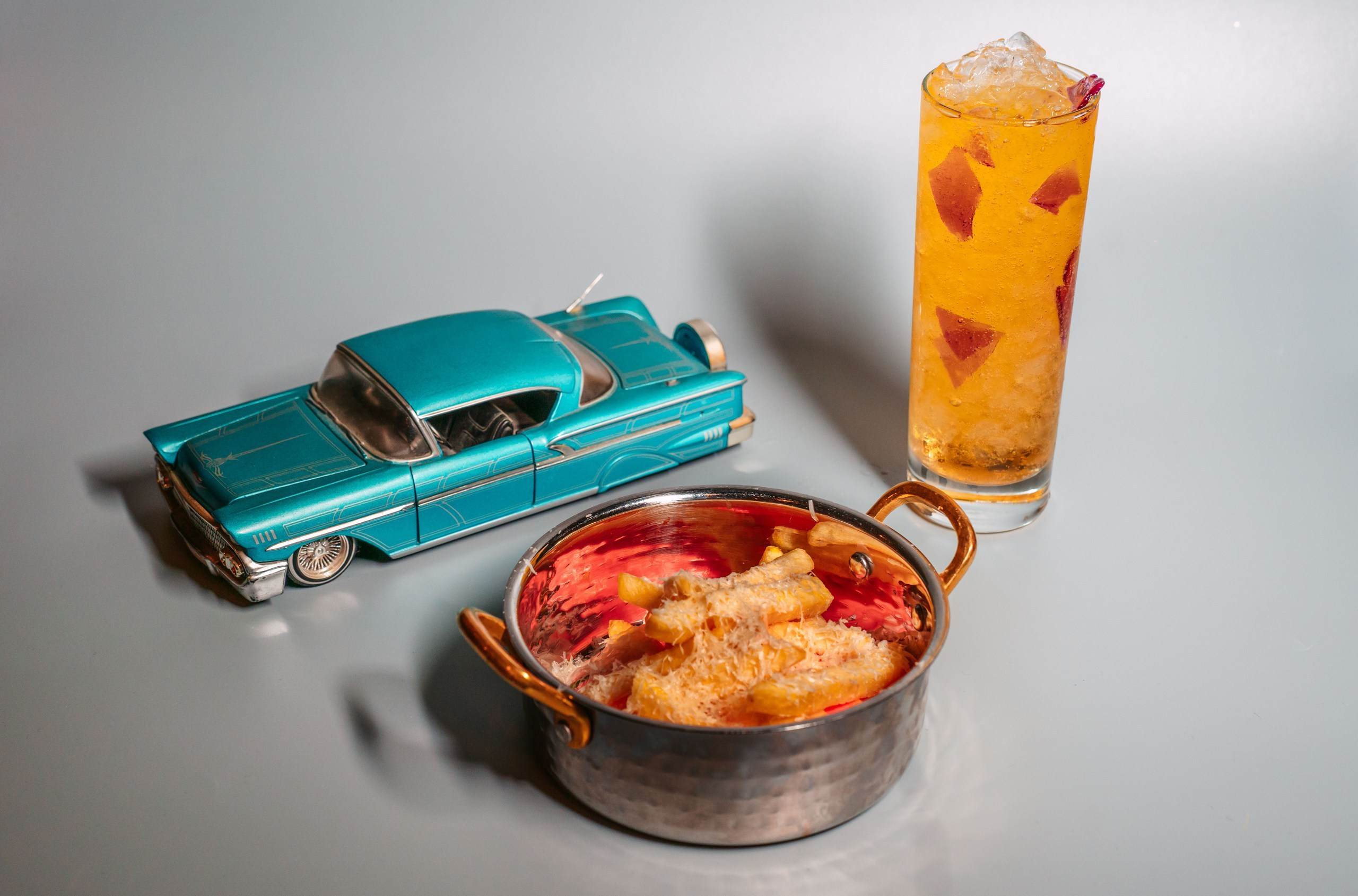 Гастроном / Искажение. Саша Копылов, фотограф в Казани