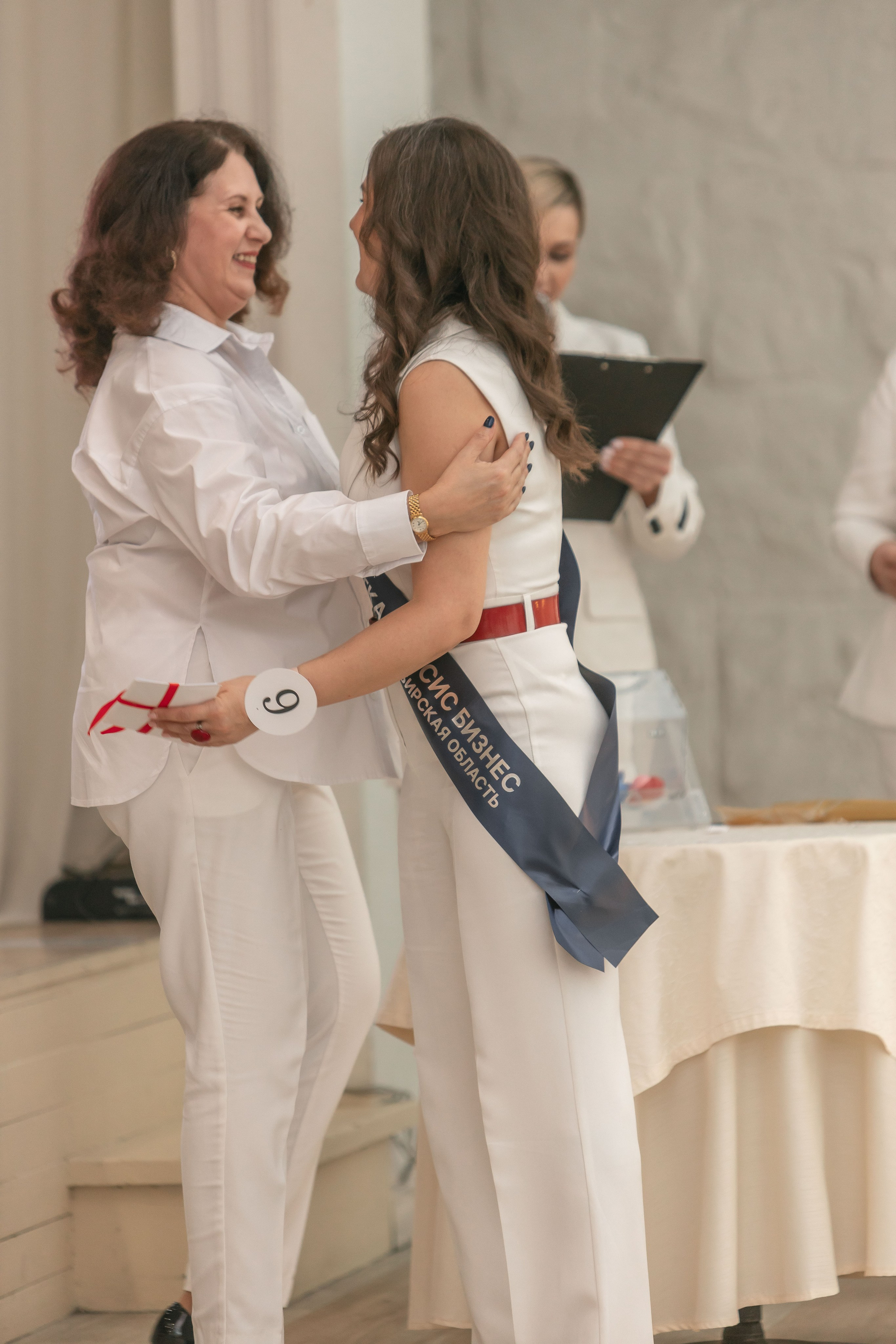МИССИС БИЗНЕСС 2024. Репортажный фотограф в Новосибирске