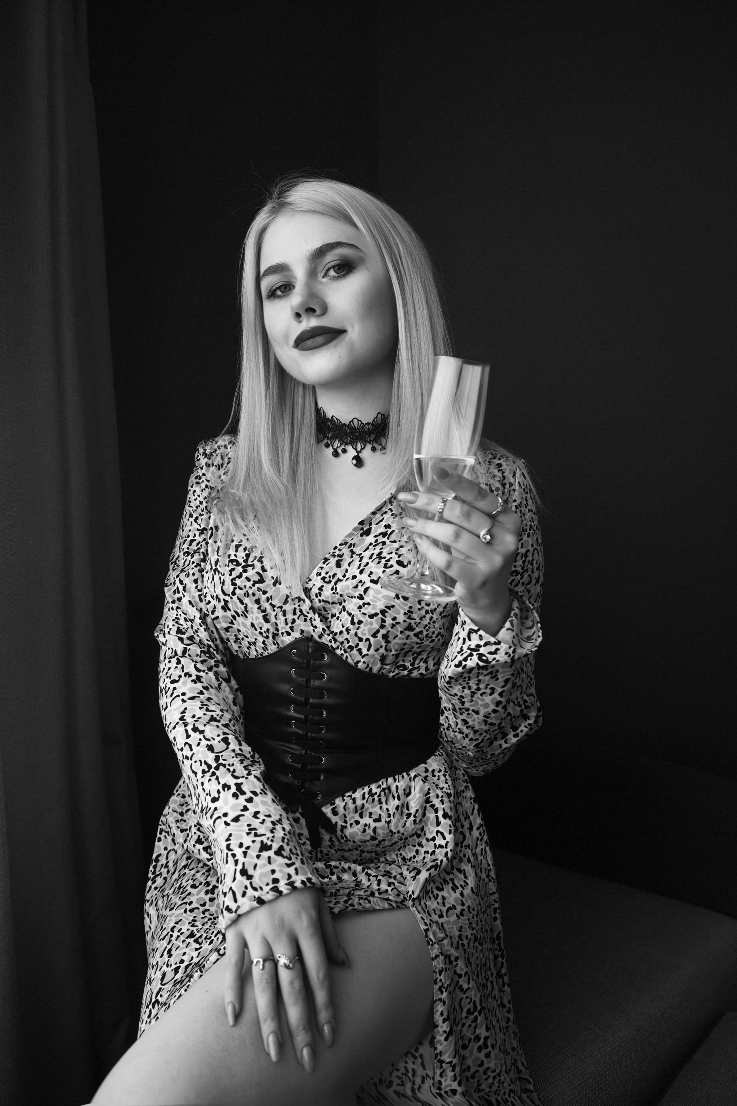 Девичник в отеле. Свадебный и семейный фотограф Москва и Московская область