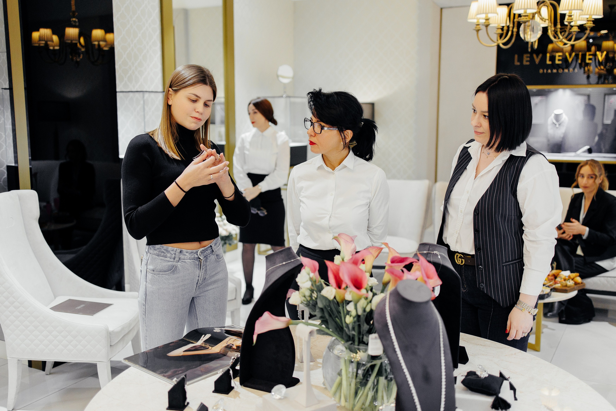 LEVLEVIEV DIAMONDS. Фотограф в Москве Алексей Виноградов