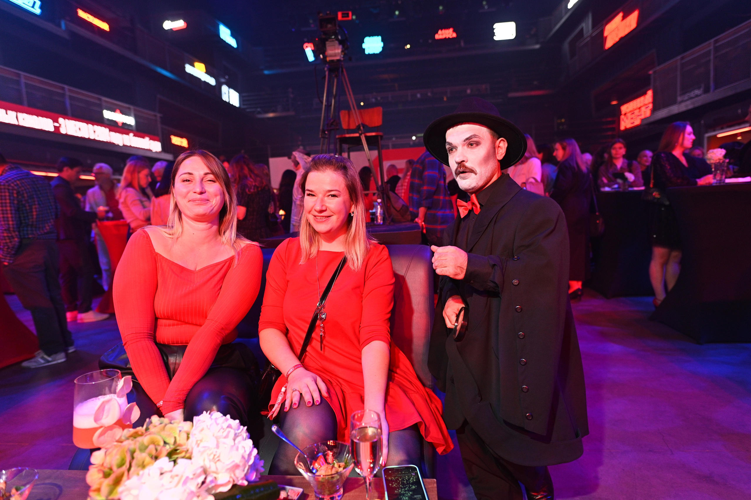 Презентация Пятого канала 01.10.2024. EVEREST PHOTO REPORT
