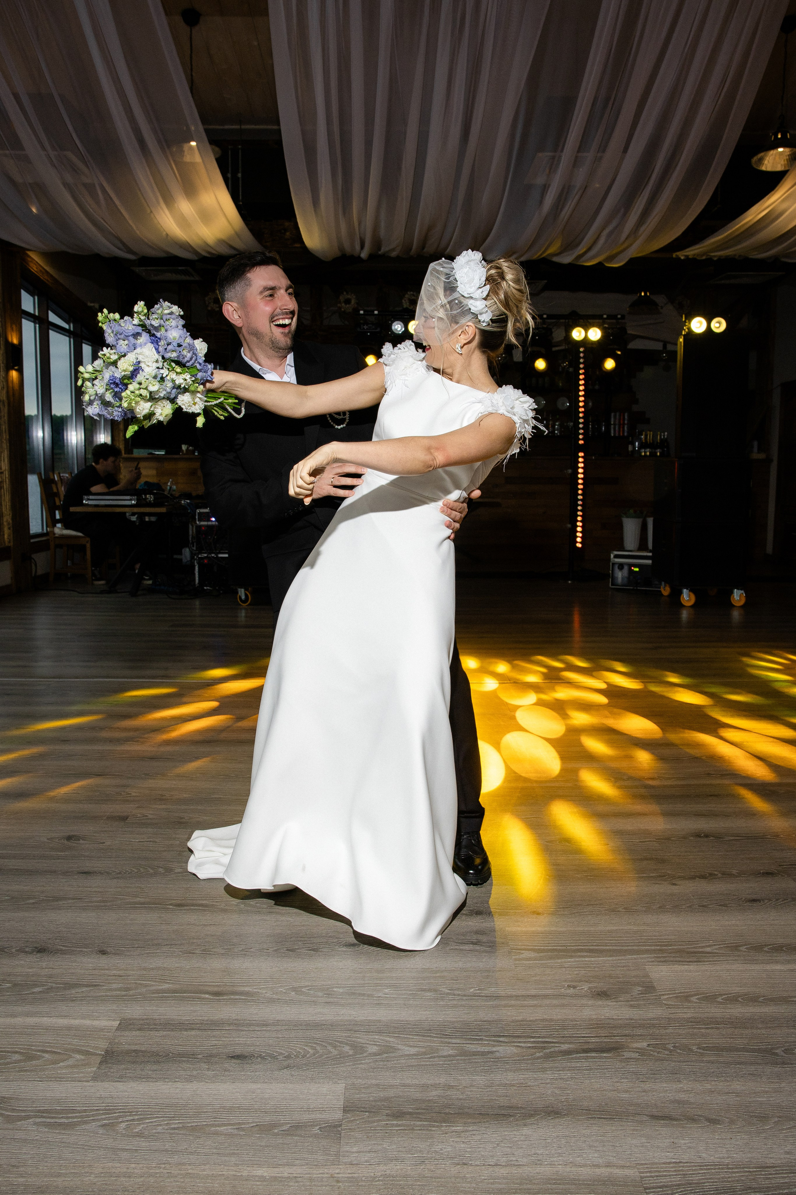 V&N. Свадебный фотограф в Иваново Гитарина Черняева