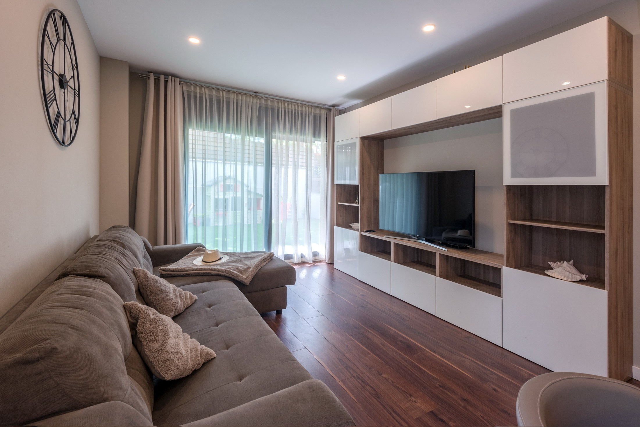 Espacios de Costa Brava. Photographer Aleksandr Rybintsev