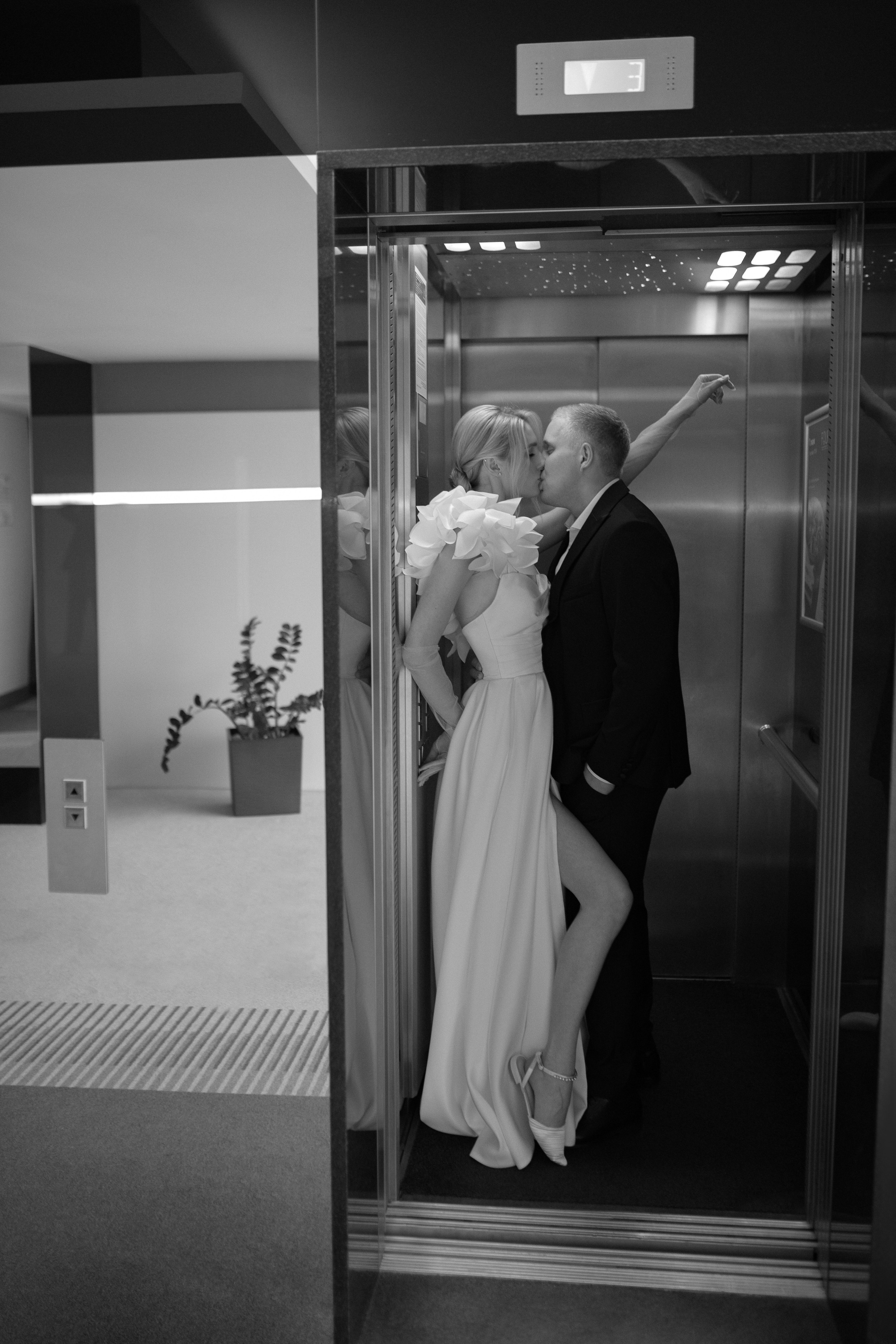 Коля-Карина — Ресторан Dieci (Екатеринбург). Свадебный фотограф Екатеринбург/Челябинск — Любовь Волохова