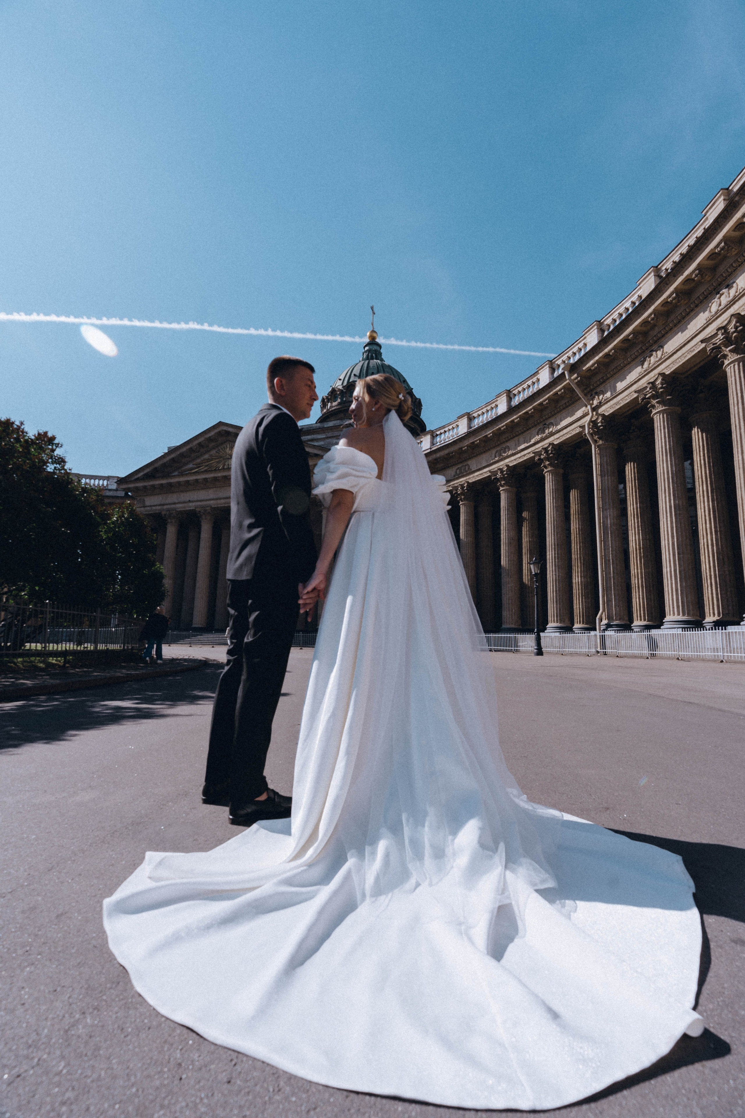 СВАДЕНБНАЯ СЬЕМКА НА КАТЕРЕ ПО КАНАЛАМ САНКТ-ПЕТЕРБУРГА И В АКВАТОРИИ НЕВЫ. Профессиональный фотограф, Санкт-Петербург — Виктория Богомолова