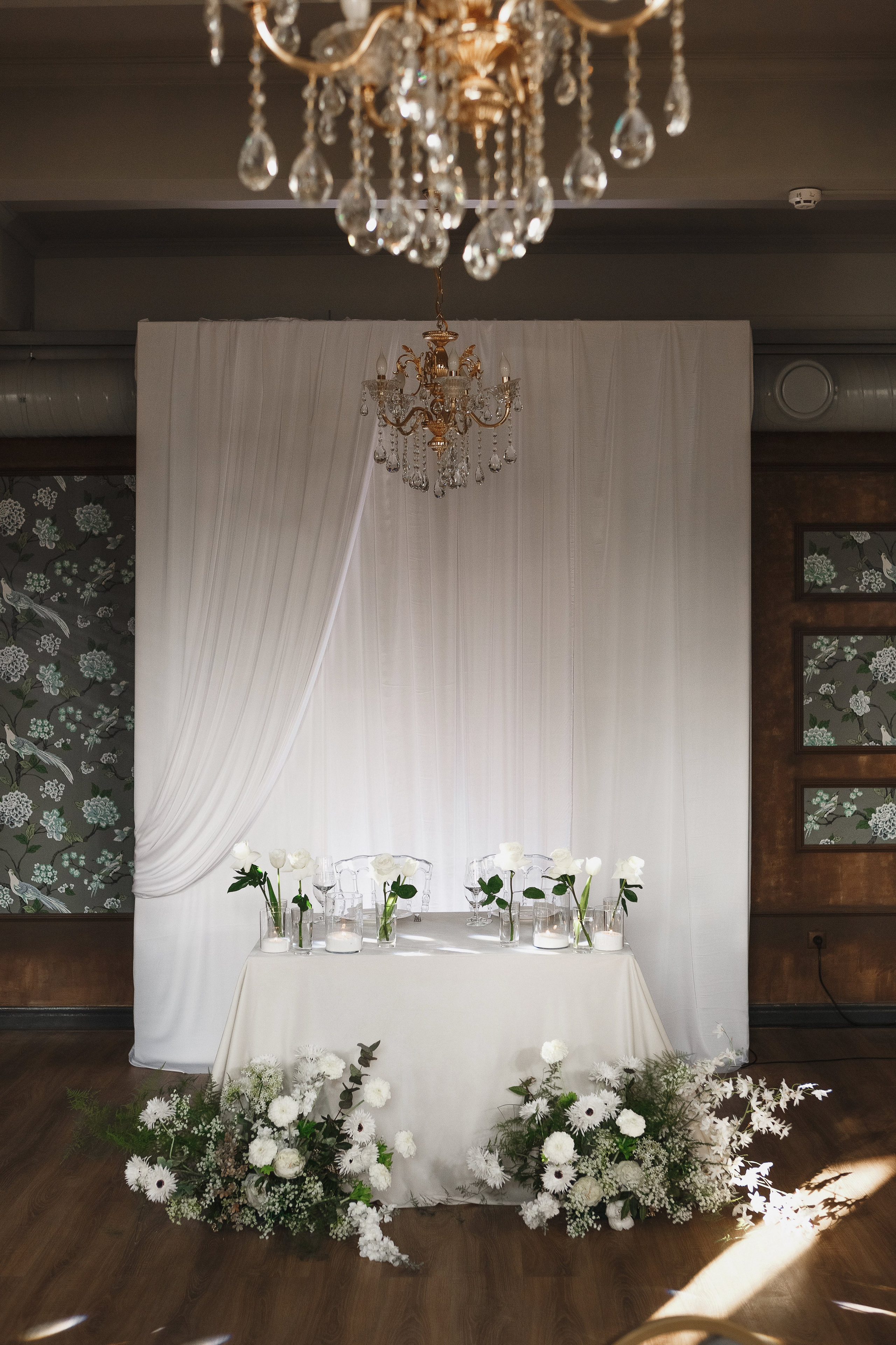 Свадебная фотосессия Саши и Насти в ресторане Чехов Сад, Таганрог. Свадебный и семейный фотограф в Таганроге Бакарюк Антон