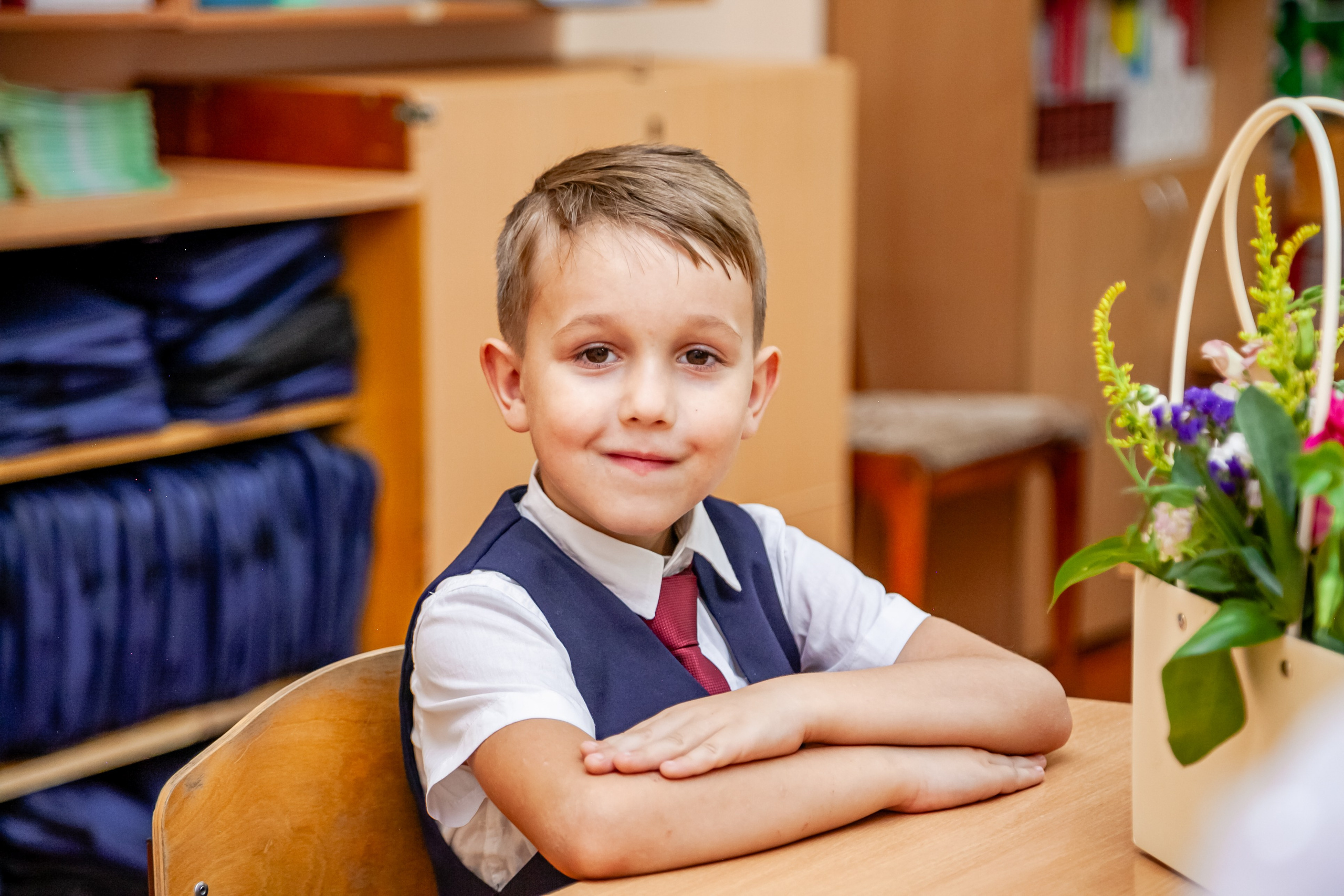 1 сентября линейка. Свадебный и семейный фотограф в Армавире