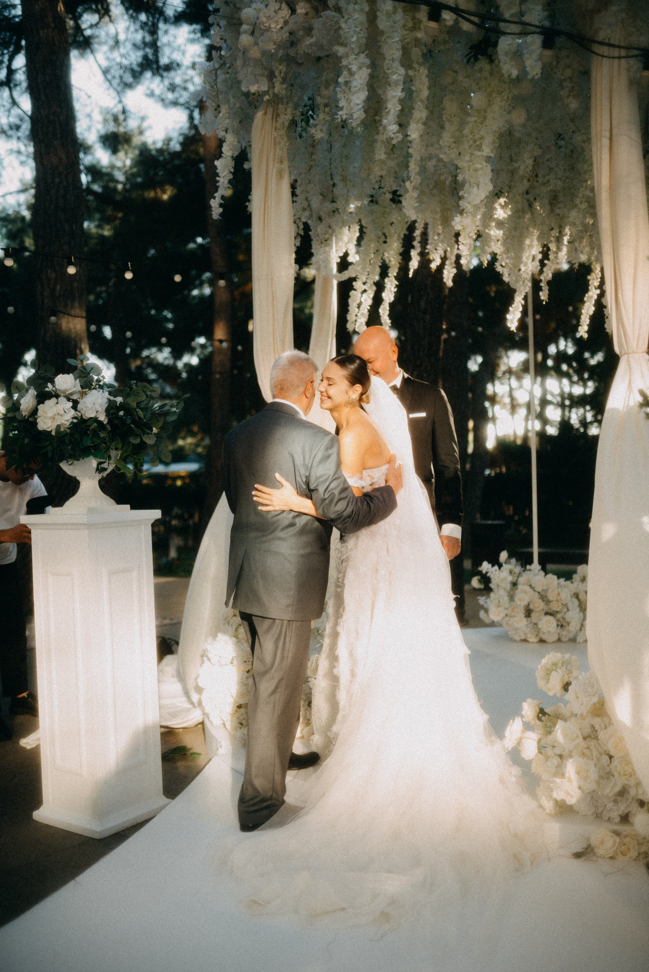 Александр и Виктория | Полный свадебный день. Выступала в качестве второго фотографа. Фотограф Санкт-Петербург, Новороссийск