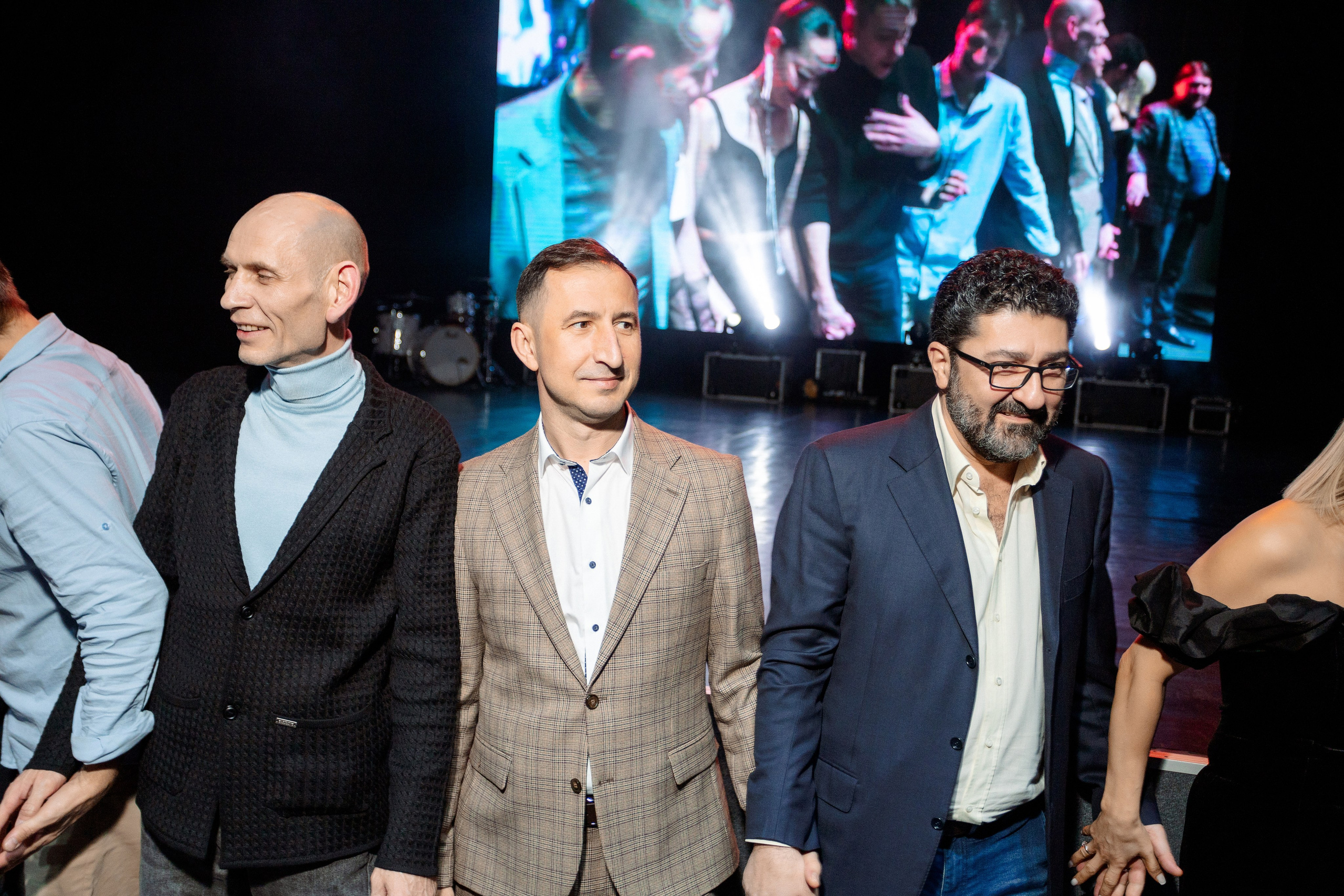 РЕПОРТАЖ: НОВЫЙ ГОД В ДК МЕТАЛЛУРГ. Профессиональный фотограф в Ижевске Леша Петров