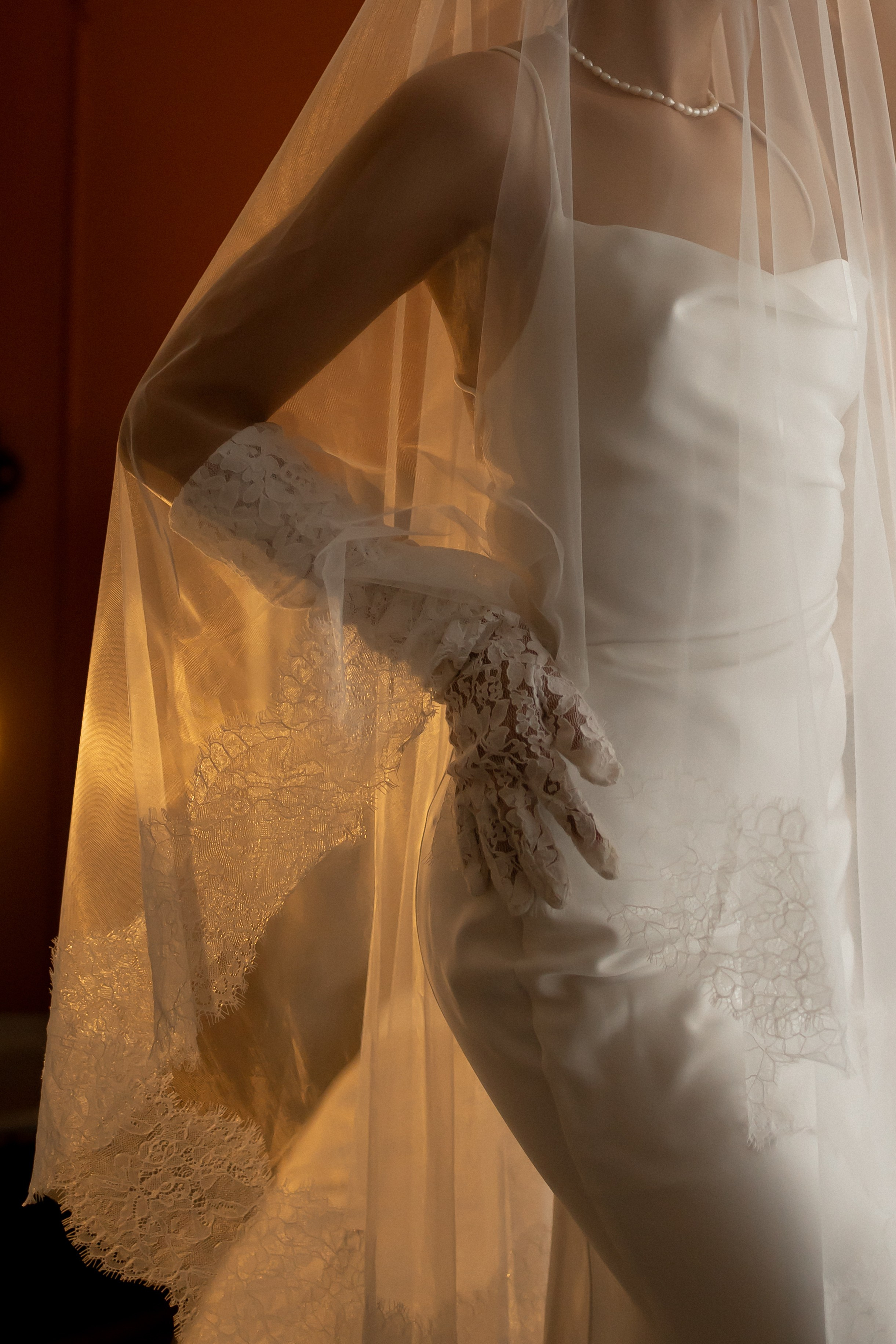 Утро невесты: от волнения к счастью. Свадебный и семейный фотограф в Казани Aileen